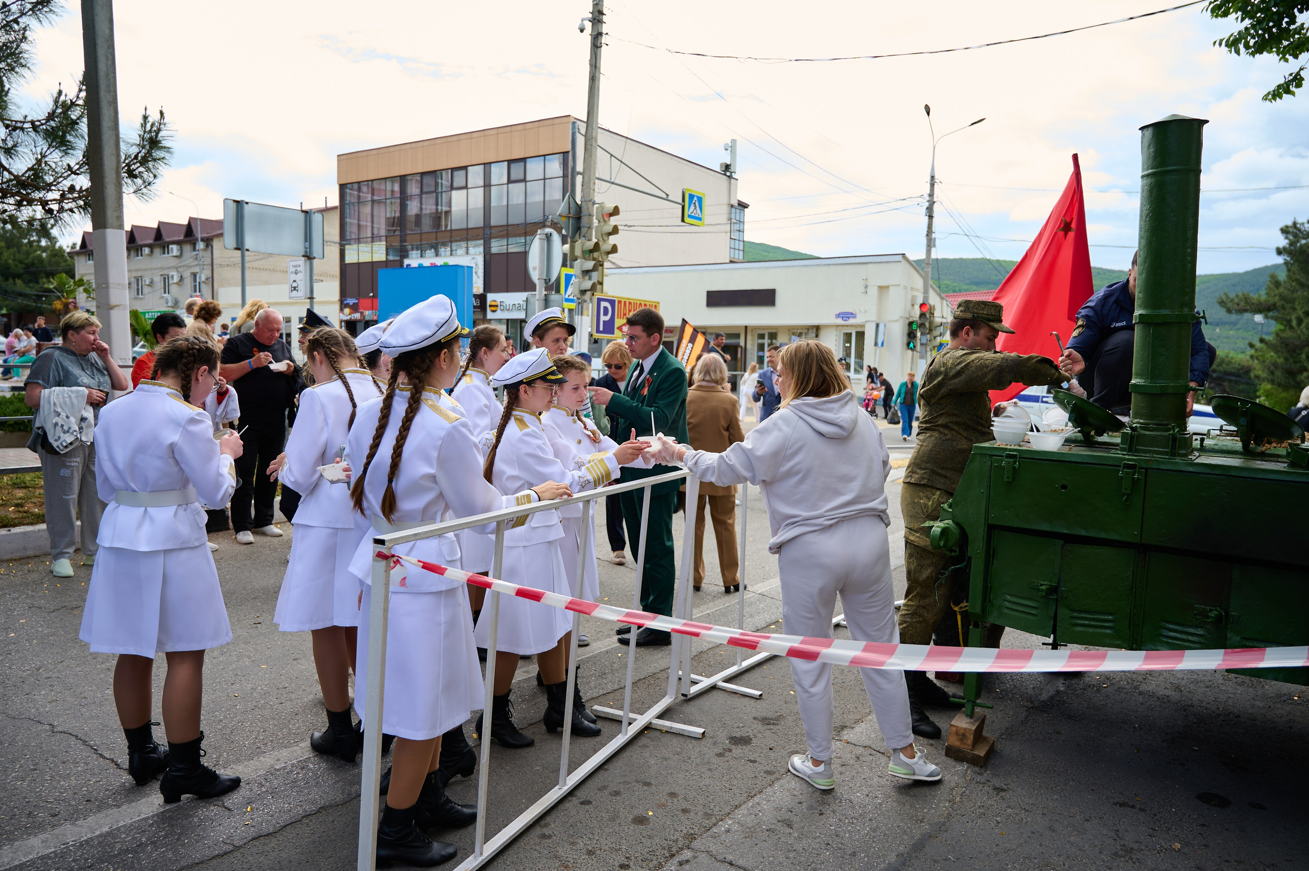 Митинг 9 мая. Жизнь курорта Кабардинка в фотографиях