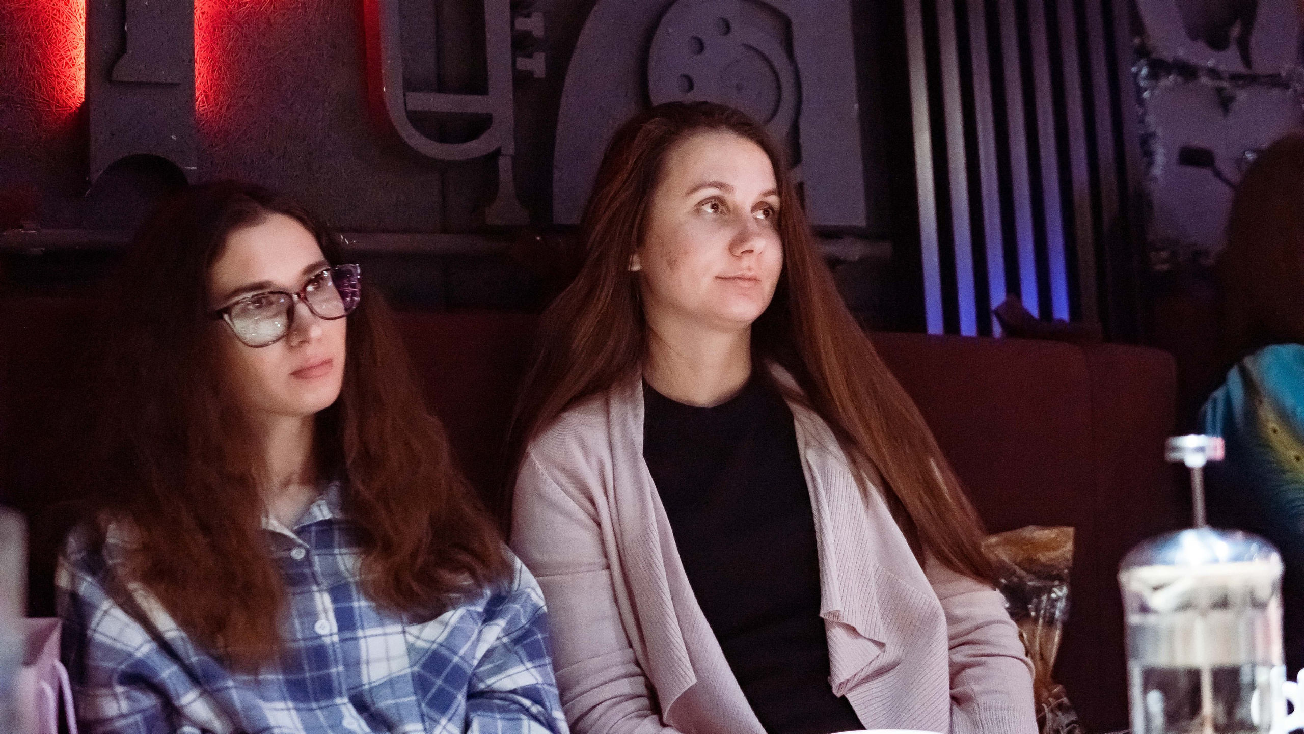 Репортажные фотографии творческого вечера Такие дела, Панда