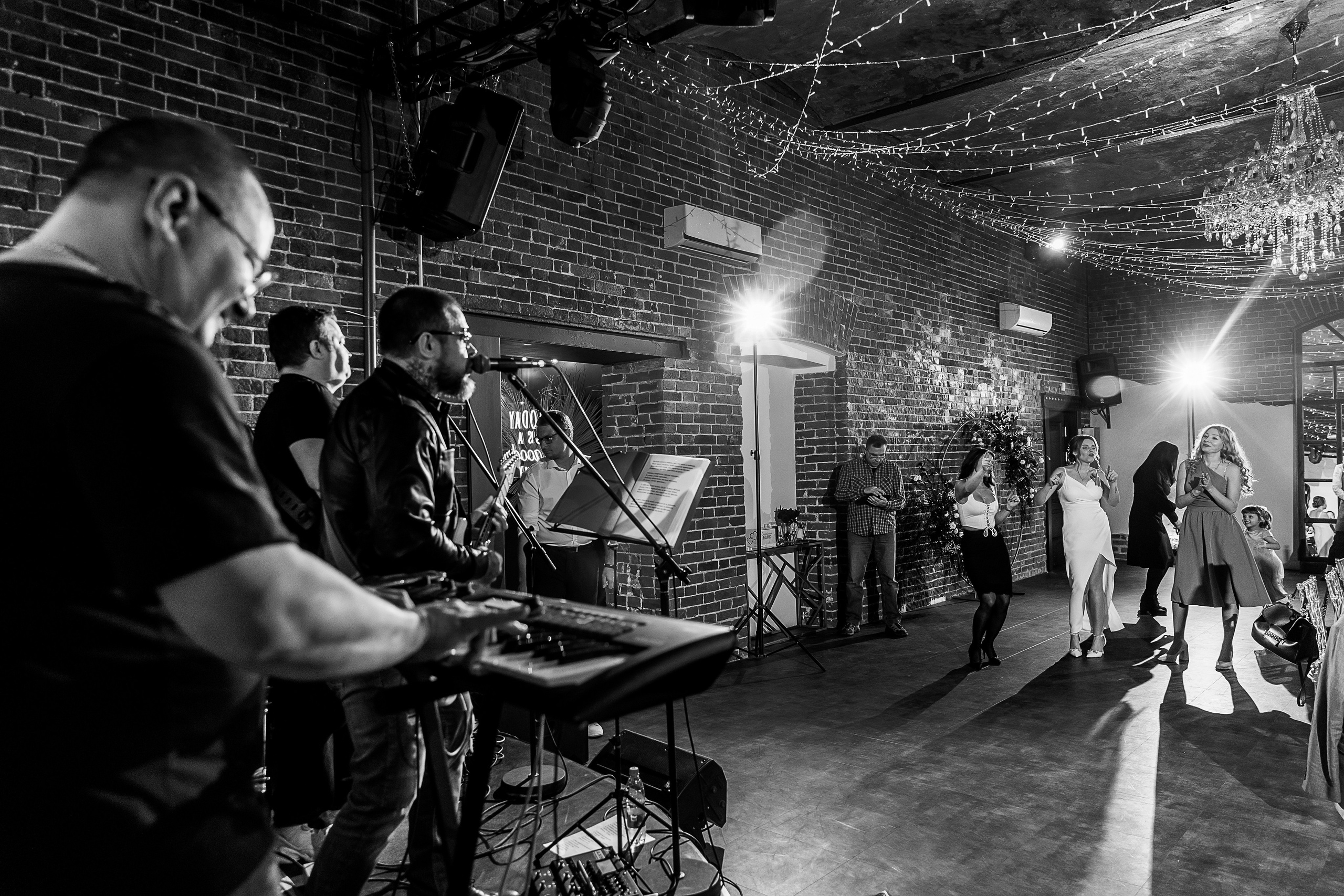 Фотограф на свадьбу в Твери и Тверской области. Свадебный и семейный фотограф в Твери и Тверской области