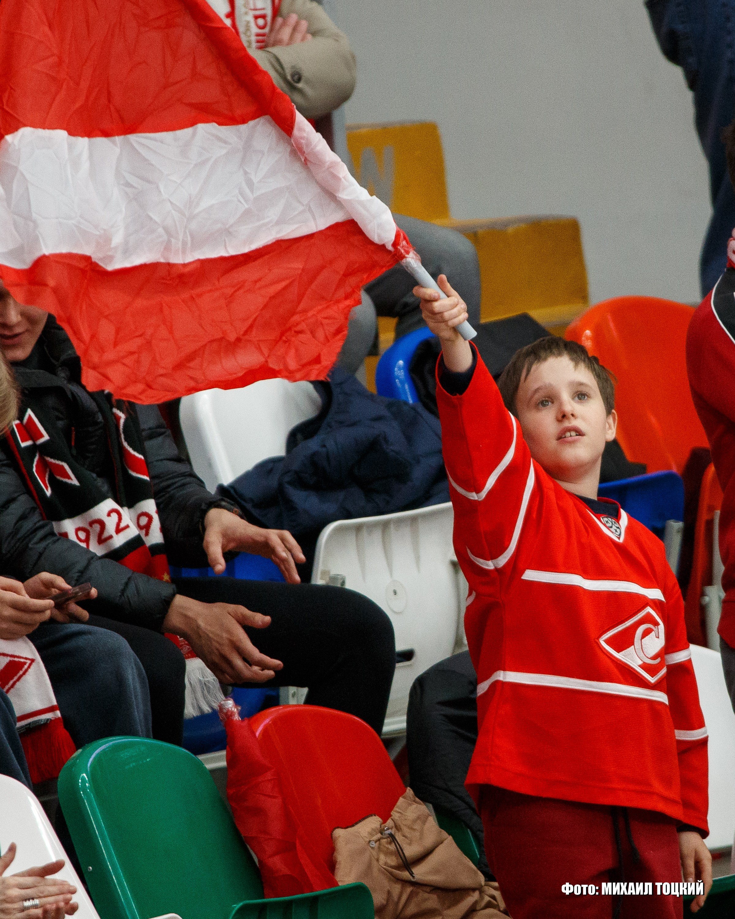 Фоторепортаж Финала Кубка Харламова. МХК Спартак (Москва) — СКА-1946 (Санкт-Петербург). Михаил Тоцкий портретный и репортажный фотограф в Москве