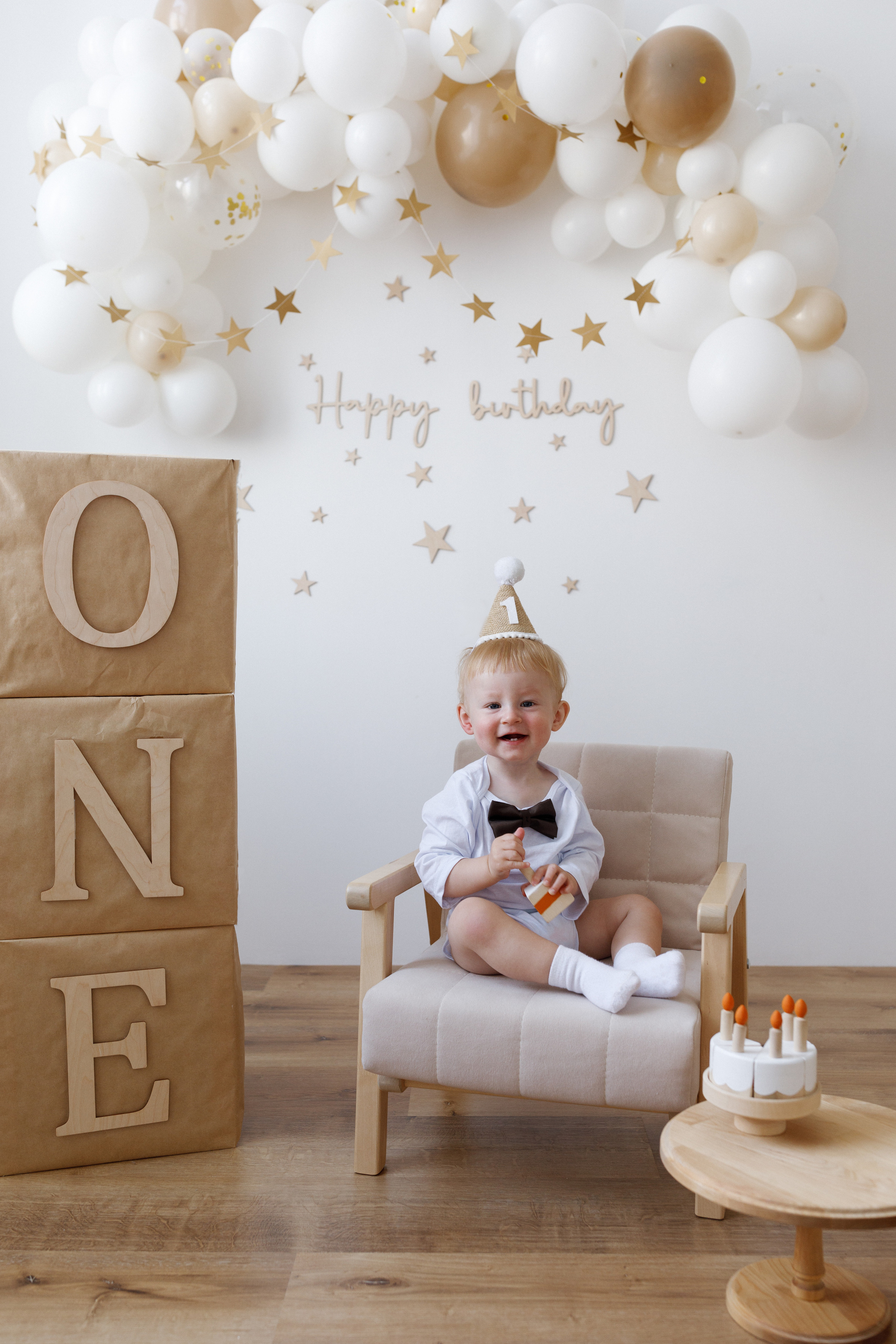 Роману 1 годик. Фотограф на годик Хабаровск Детский и семейный фотограф в Хабаровске Юлия Матвиенко