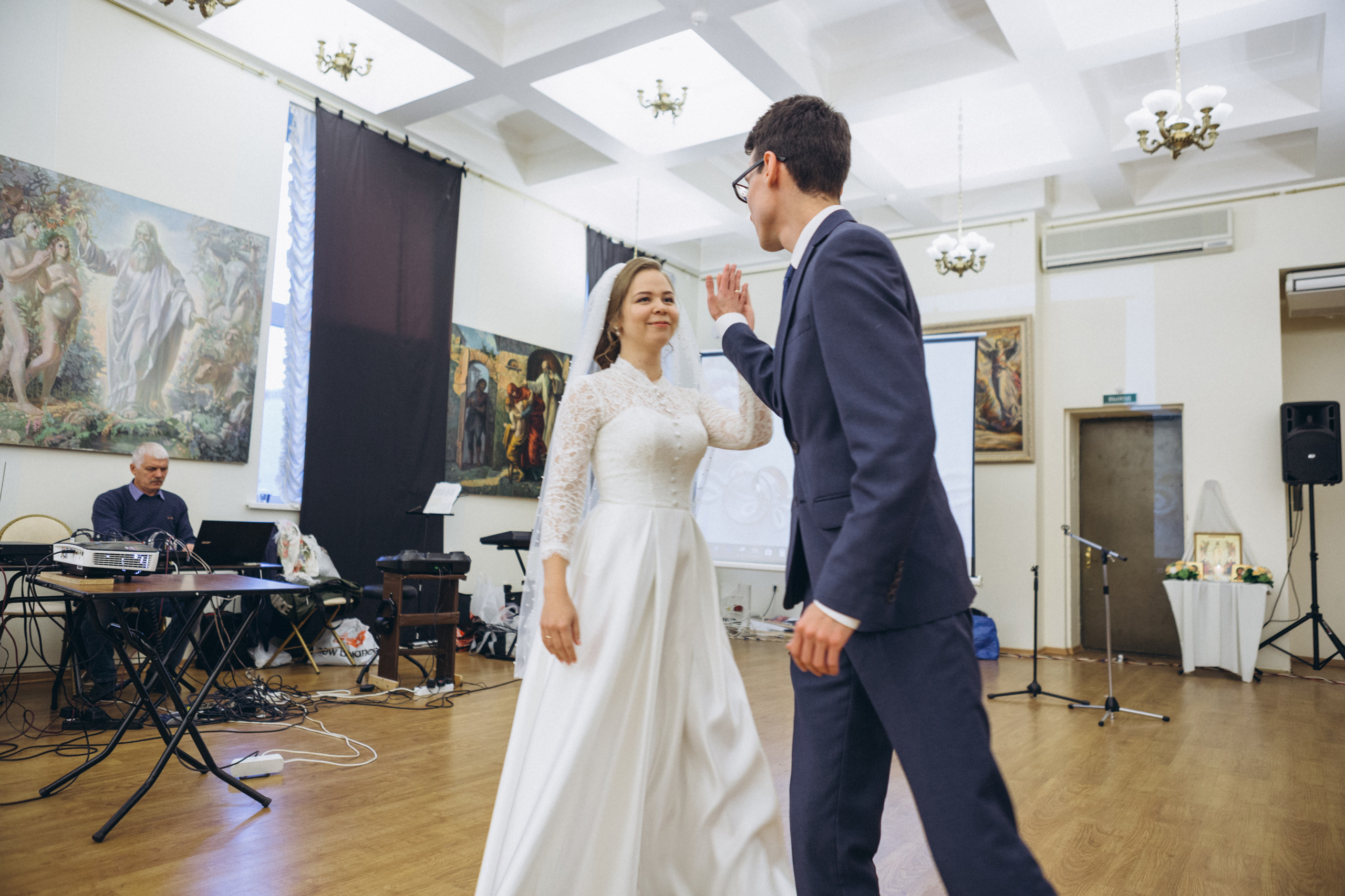 Венчание Дмитрия и Анны. Князь-Владимирский собор. Свадебный и семейный фотограф в Санкт-Петербурге Яцына Юрий. Видеоопер