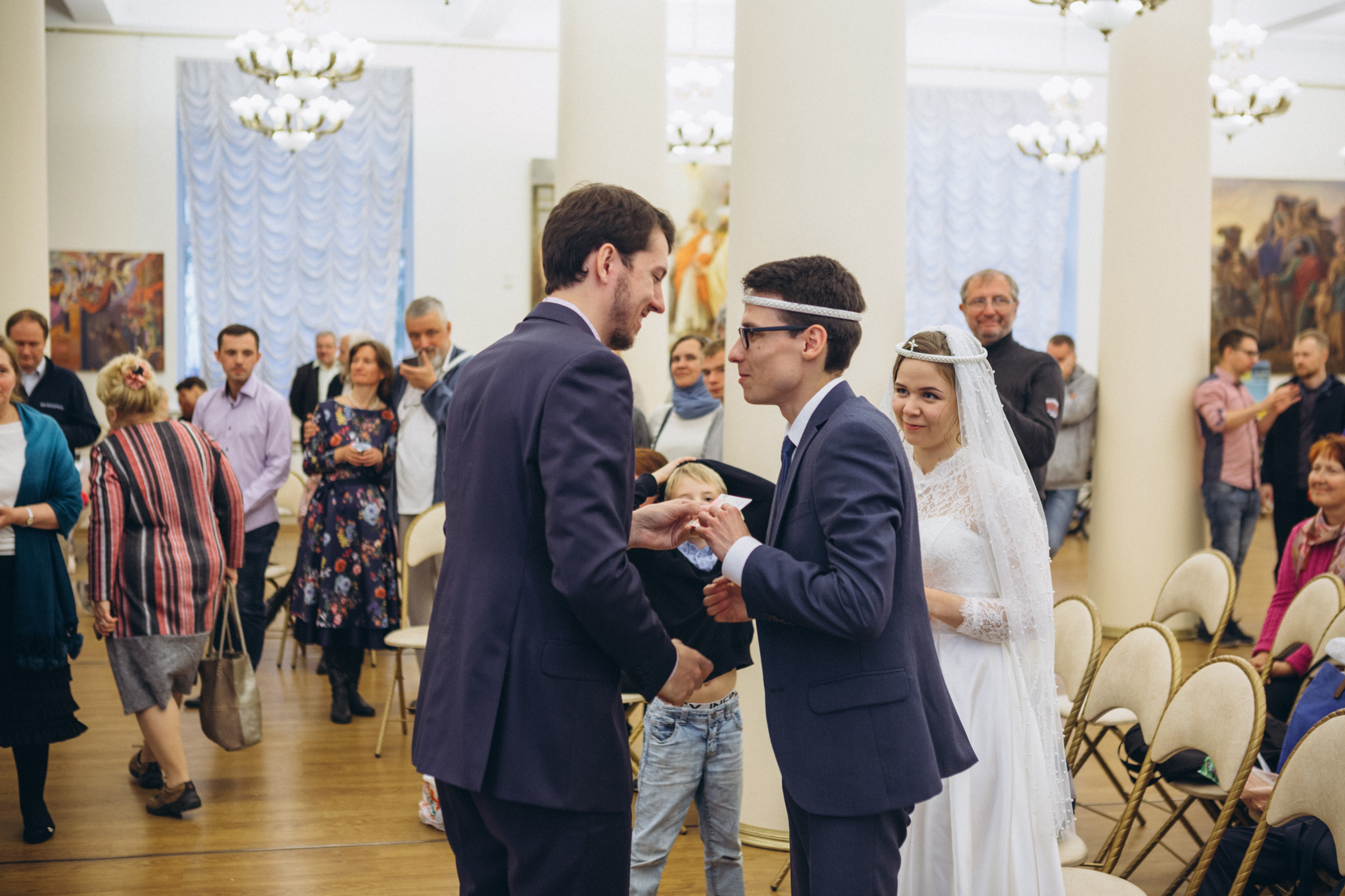 Венчание Дмитрия и Анны. Князь-Владимирский собор. Свадебный и семейный фотограф в Санкт-Петербурге Яцына Юрий. Видеоопер