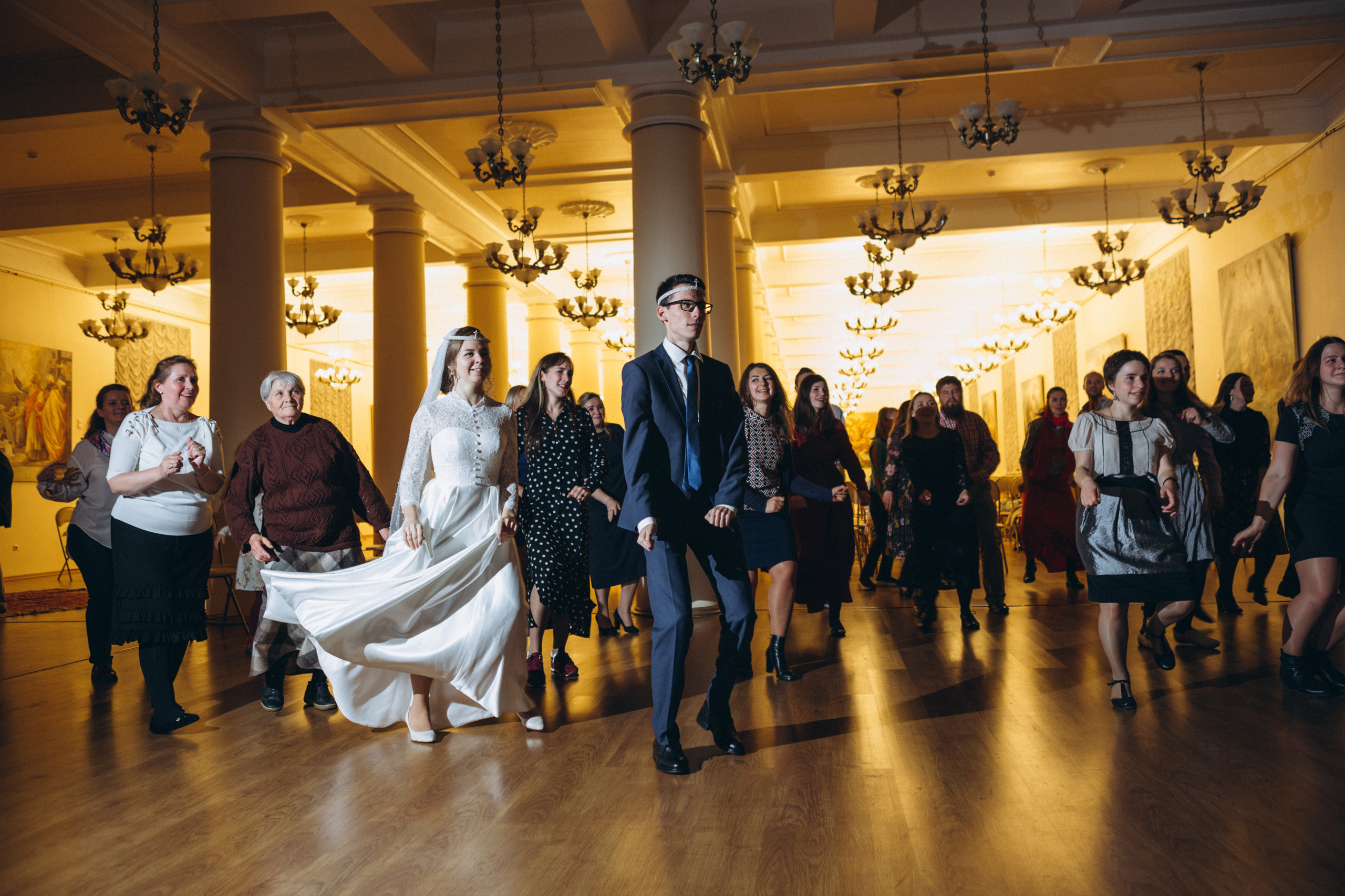 Венчание Дмитрия и Анны. Князь-Владимирский собор. Свадебный и семейный фотограф в Санкт-Петербурге Яцына Юрий. Видеоопер