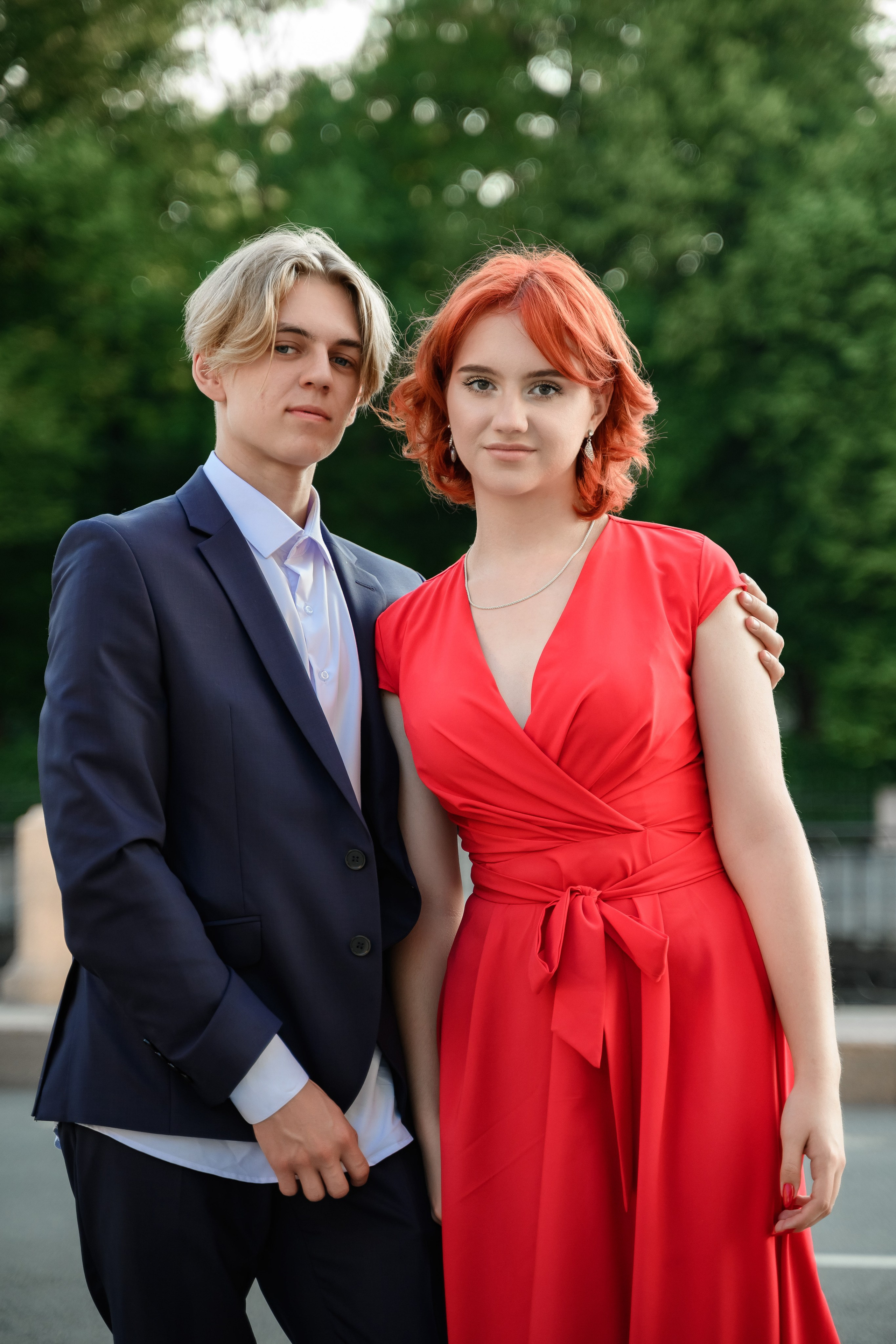 Обработка и ретушь фотографий на выпускном.