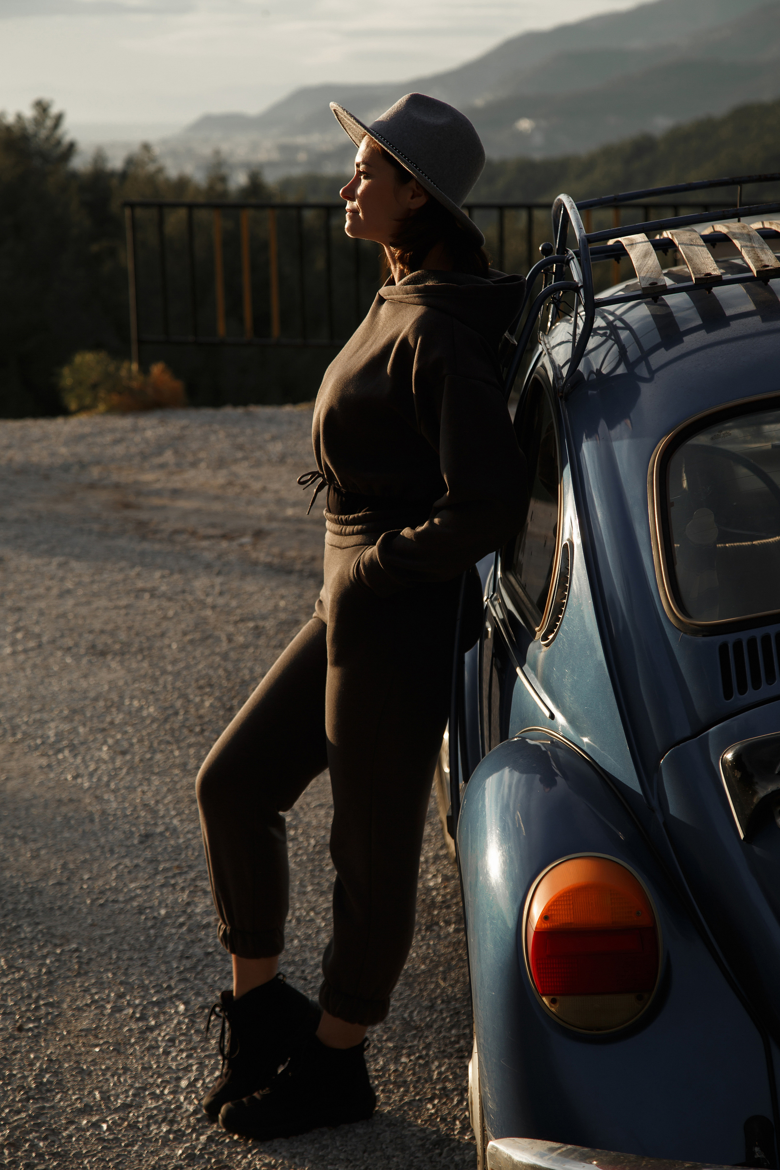 Ярик с Катей и малыш + синий жук. Фотограф Иван Богданов Москва Волгоград Камышин