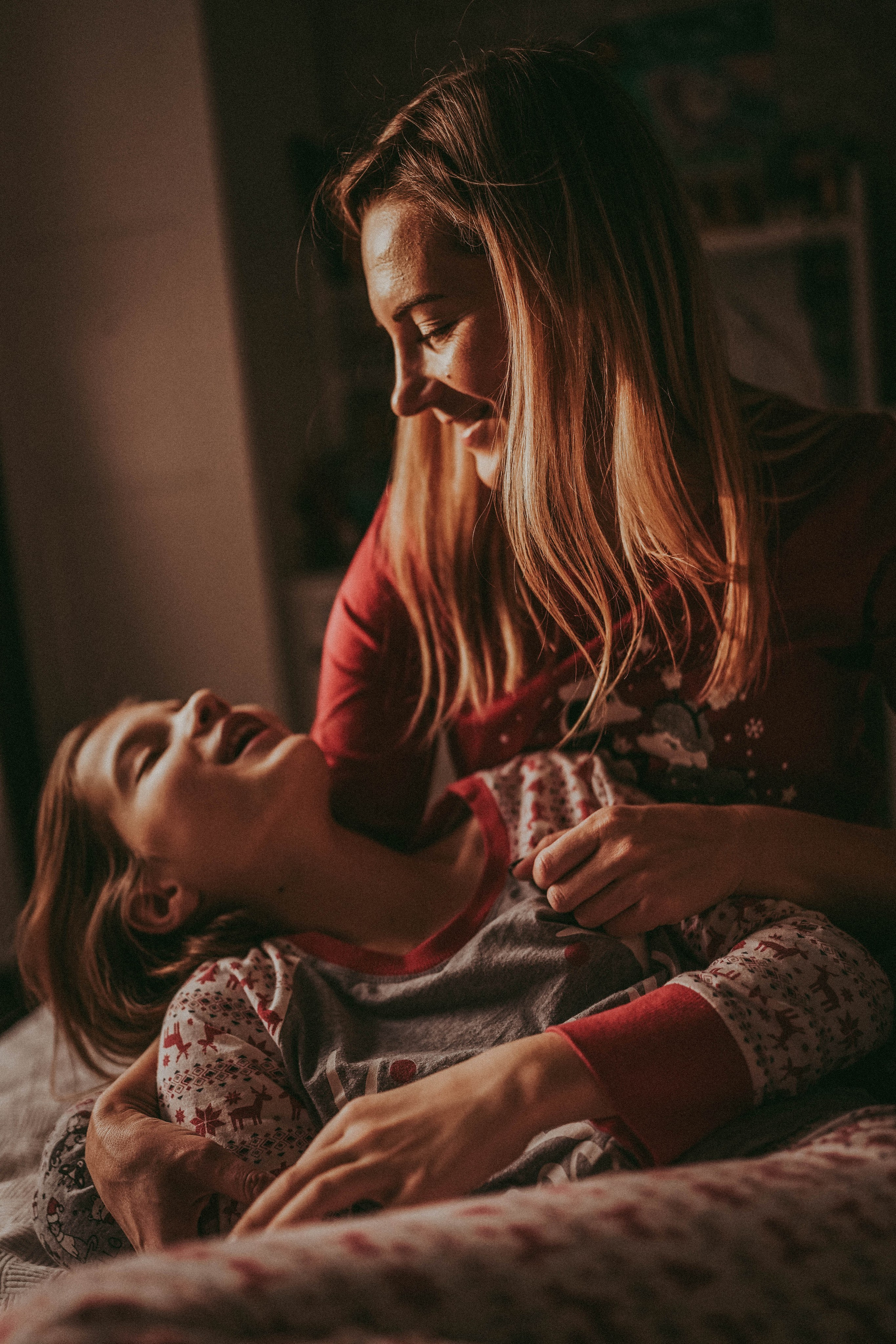 Семейные съёмки дома. Семейный и женский фотограф / видеограф в Санкт-Петербурге
