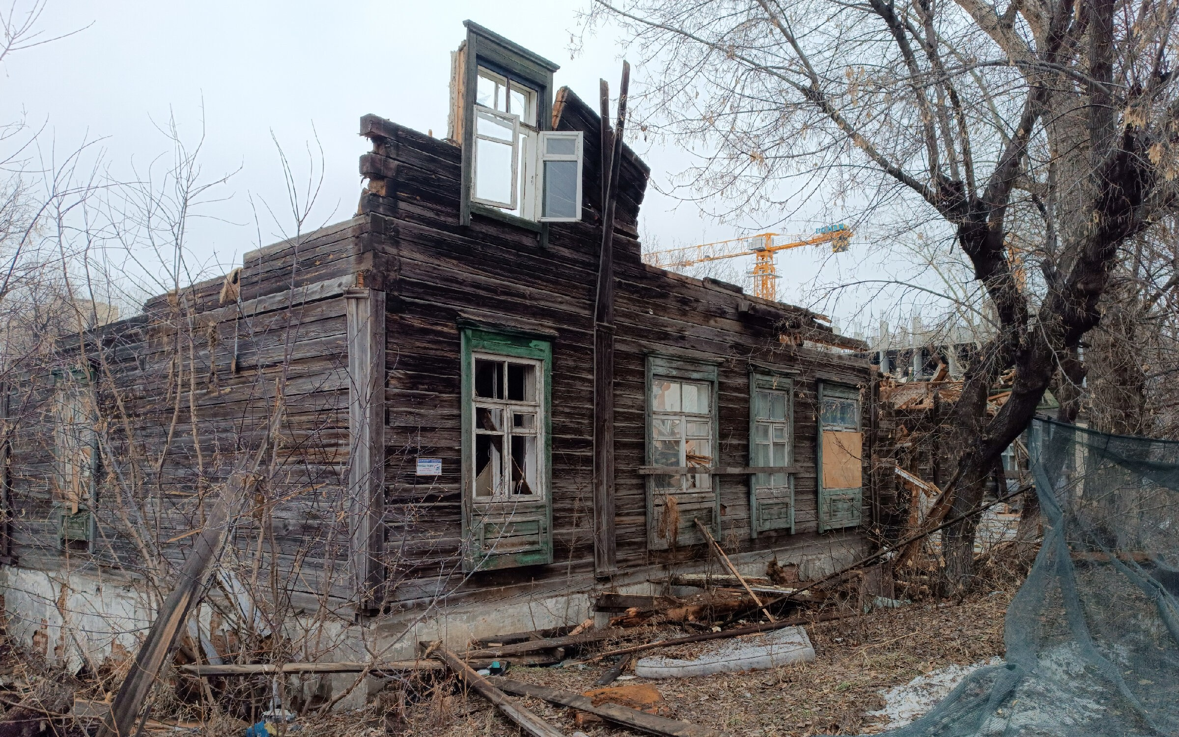Весна под звук сноса старых домов