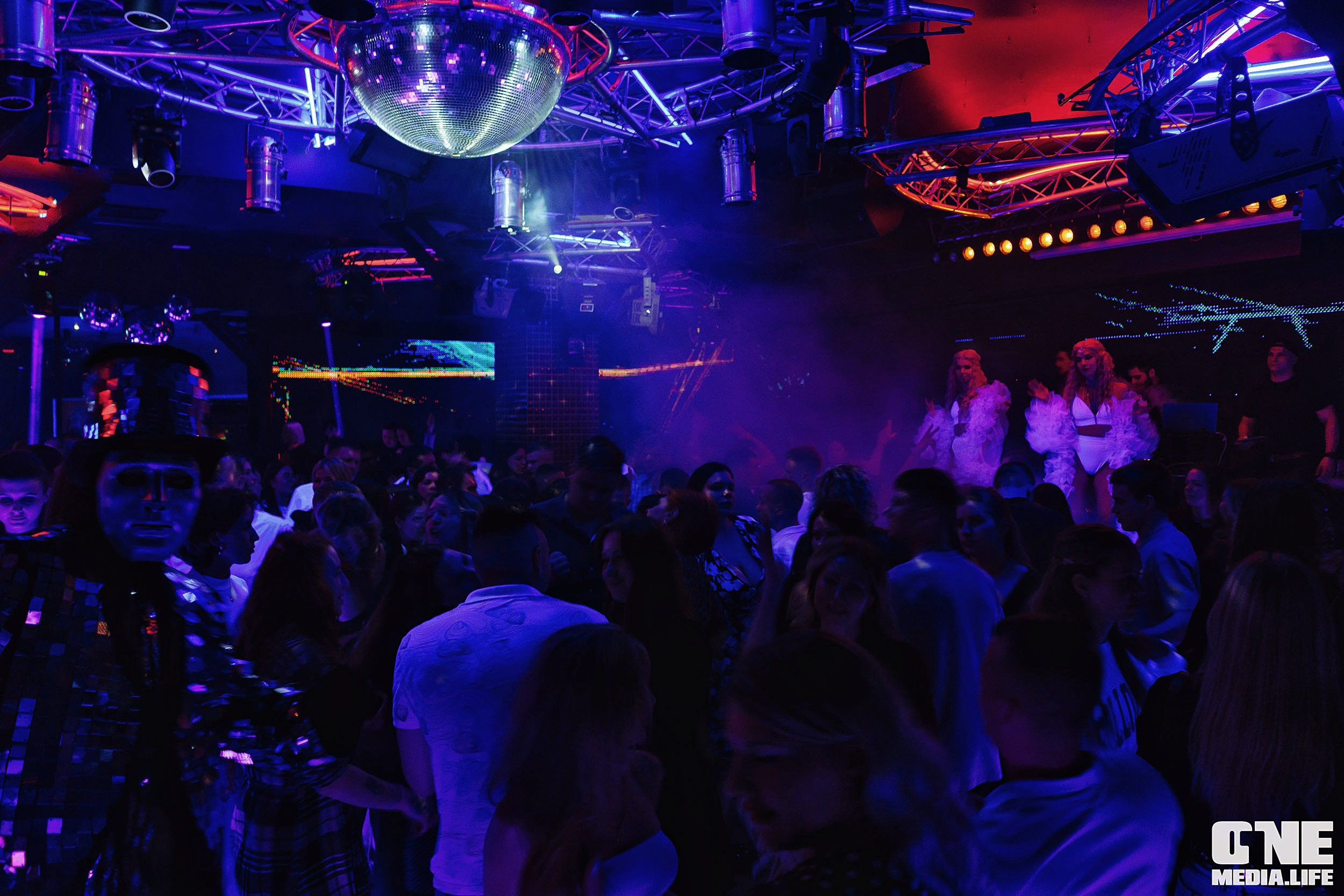 Фоторепортаж из РК Планета. One Media Life: фоторепортажи, фотоотчеты с мероприятий и заведений