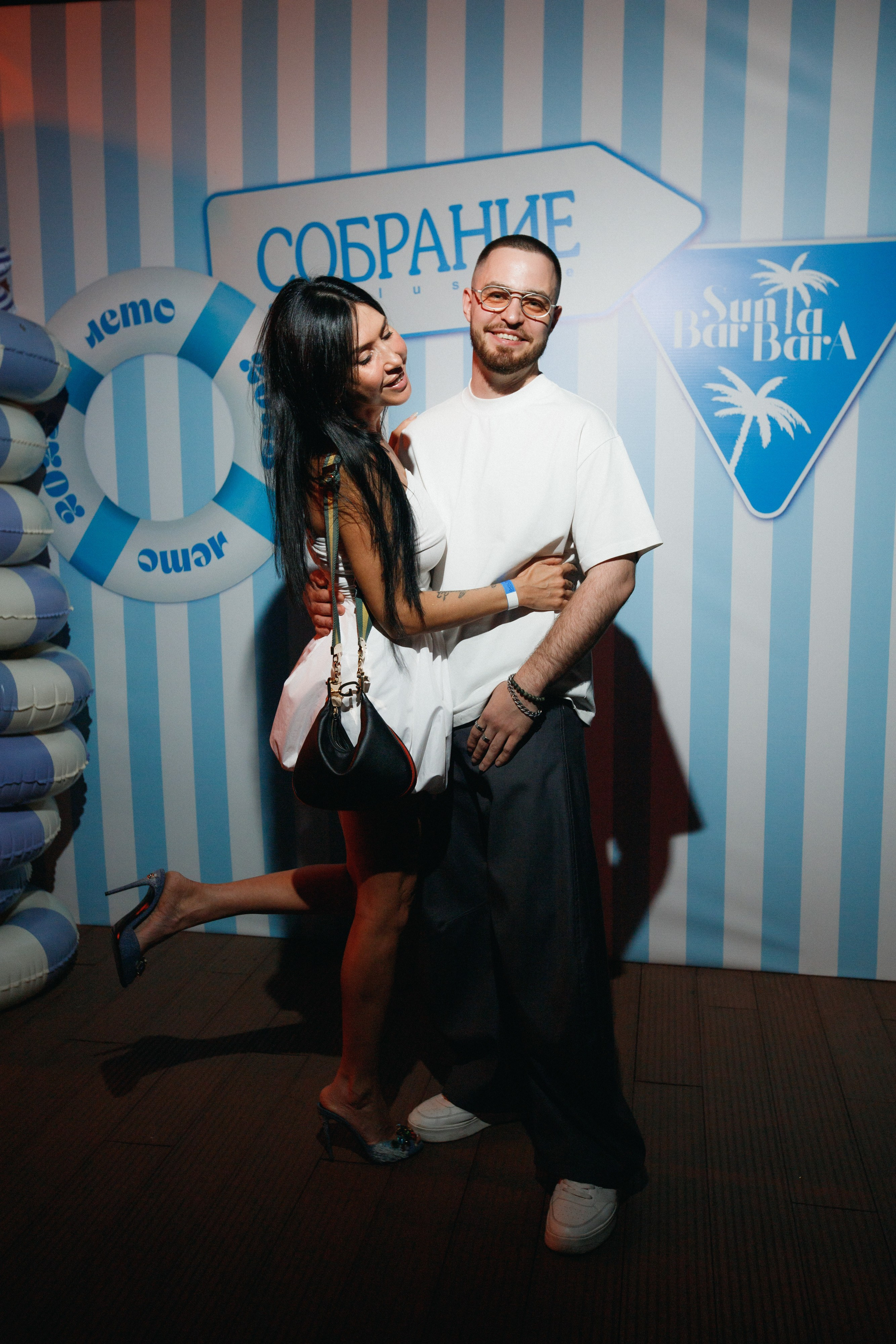 СОБРАНИЕ — ПРЕЗЕНТАЦИЯ НОВОГО НОМЕРА. СВОИ. ФОТООТЧЕТЫ-СОБЫТИЯ-МЕСТА