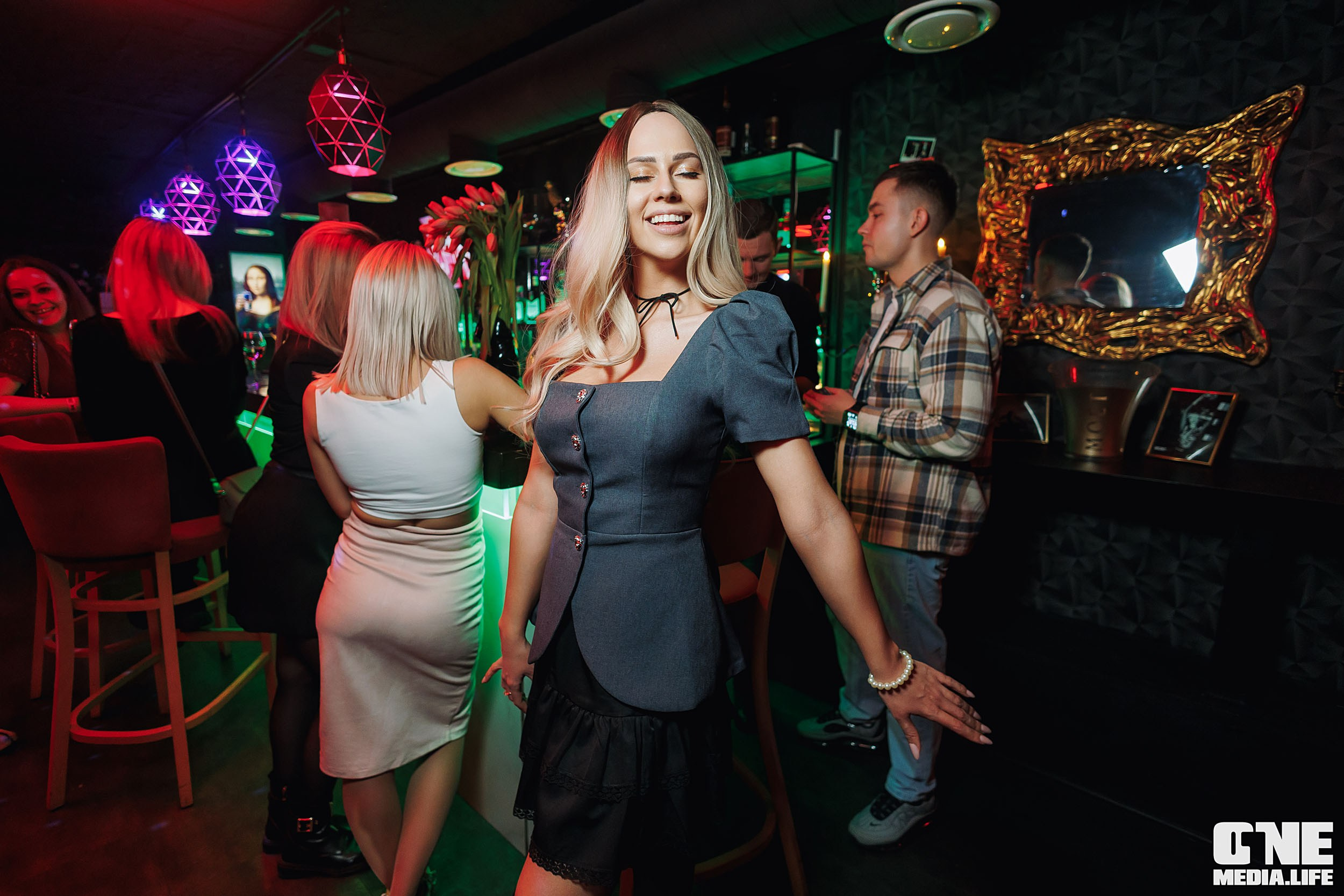 Фоторепортаж из бара Secret. One Media Life: фоторепортажи, фотоотчеты с мероприятий и заведений