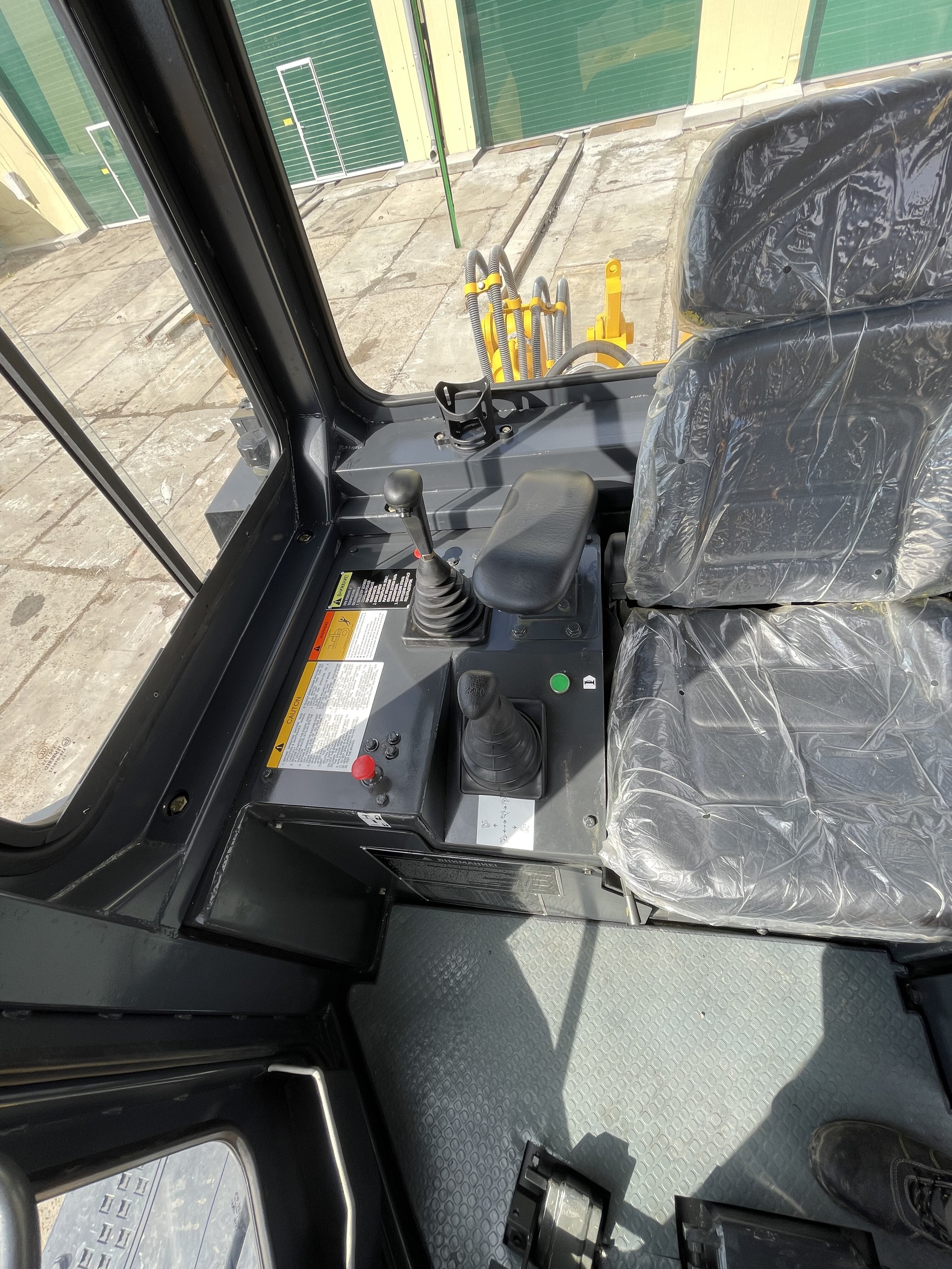 Фото бульдозеры D26-5. Продажа и обслуживание грузовой техники и спецтехники в г. Новосибирск компания СТИ