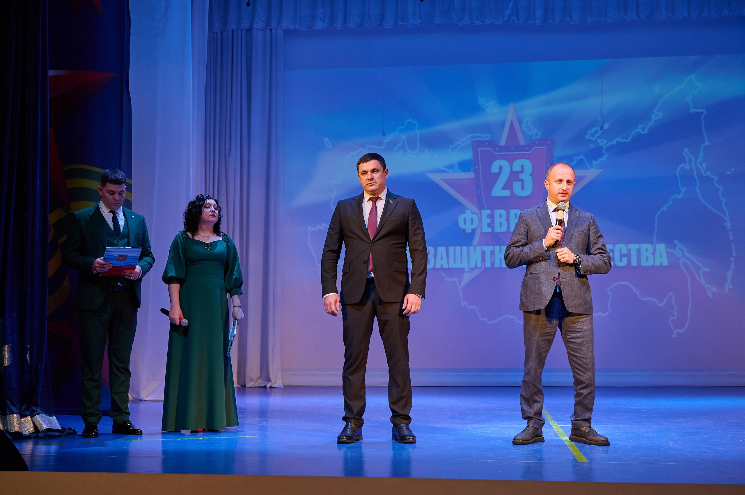 23 февраля Марьина роща. Жизнь курорта Кабардинка в фотографиях