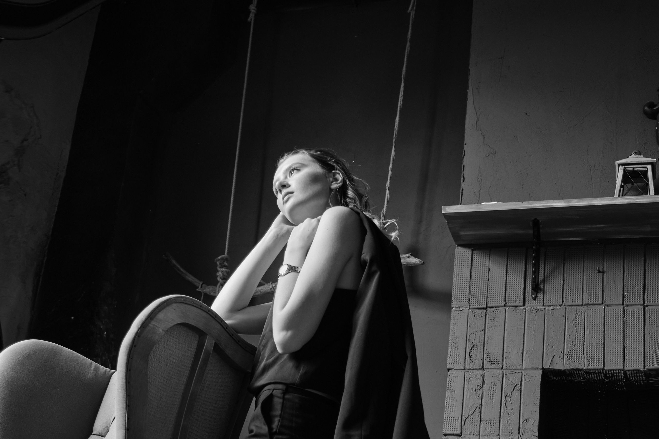 📸 Фотосессия девушки в студии — Профессиональные фото для тебя! 🌟