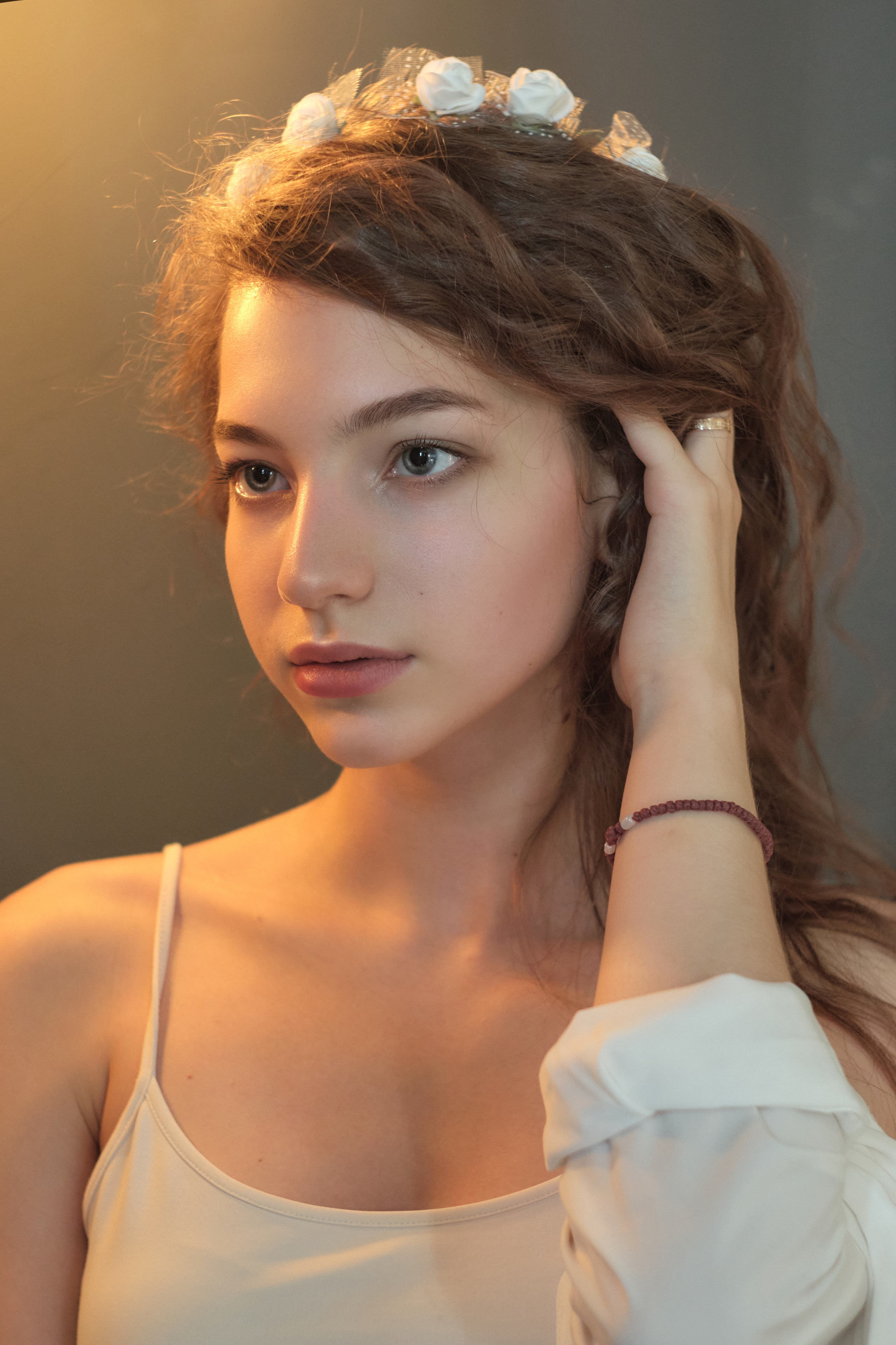 📸 Фотосессия девушки в студии — Профессиональные фото для тебя! 🌟