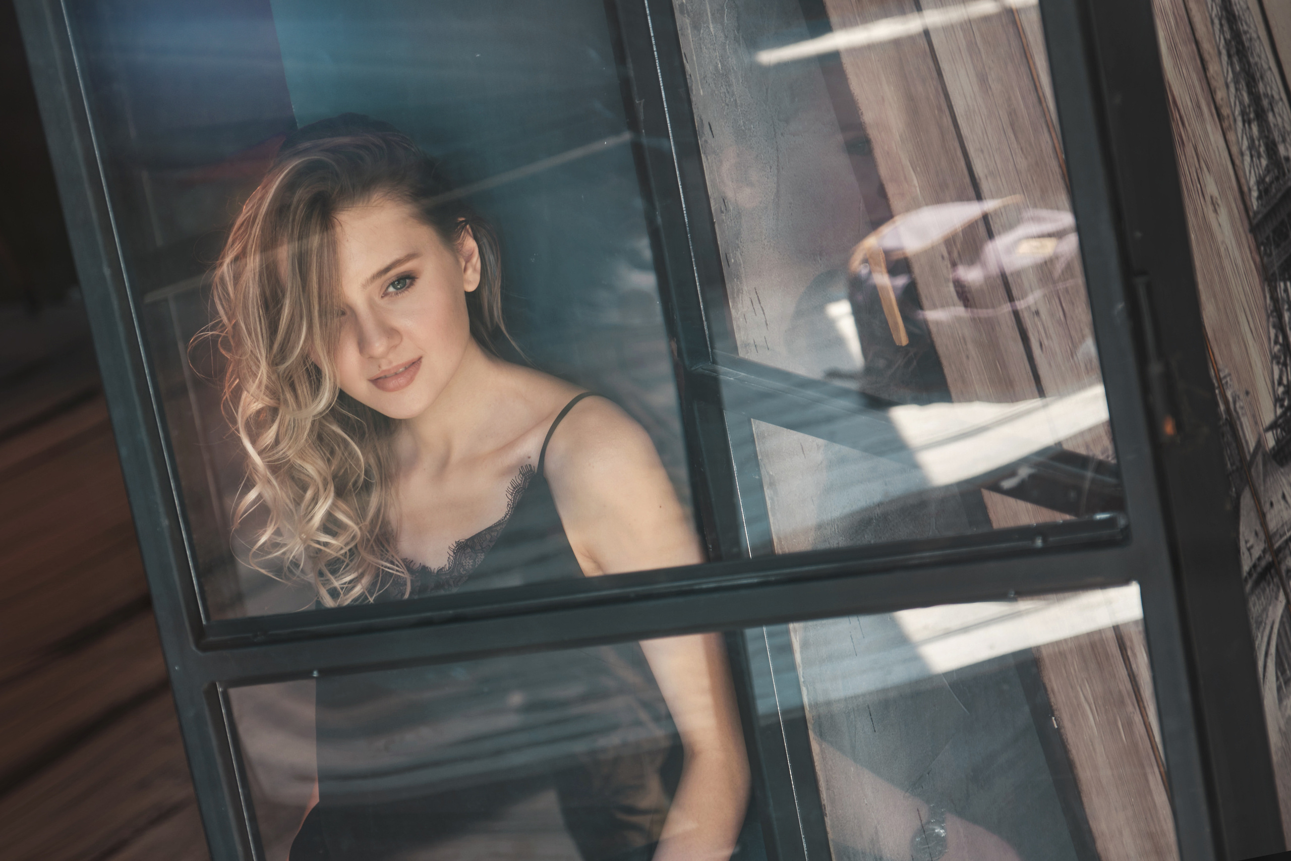 📸 Фотосессия девушки в студии — Профессиональные фото для тебя! 🌟