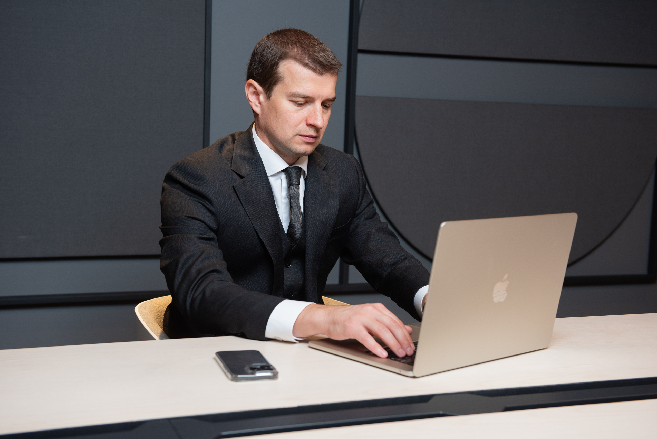 Мужские съемки. Съемка для брендов и частных клиентов Москва