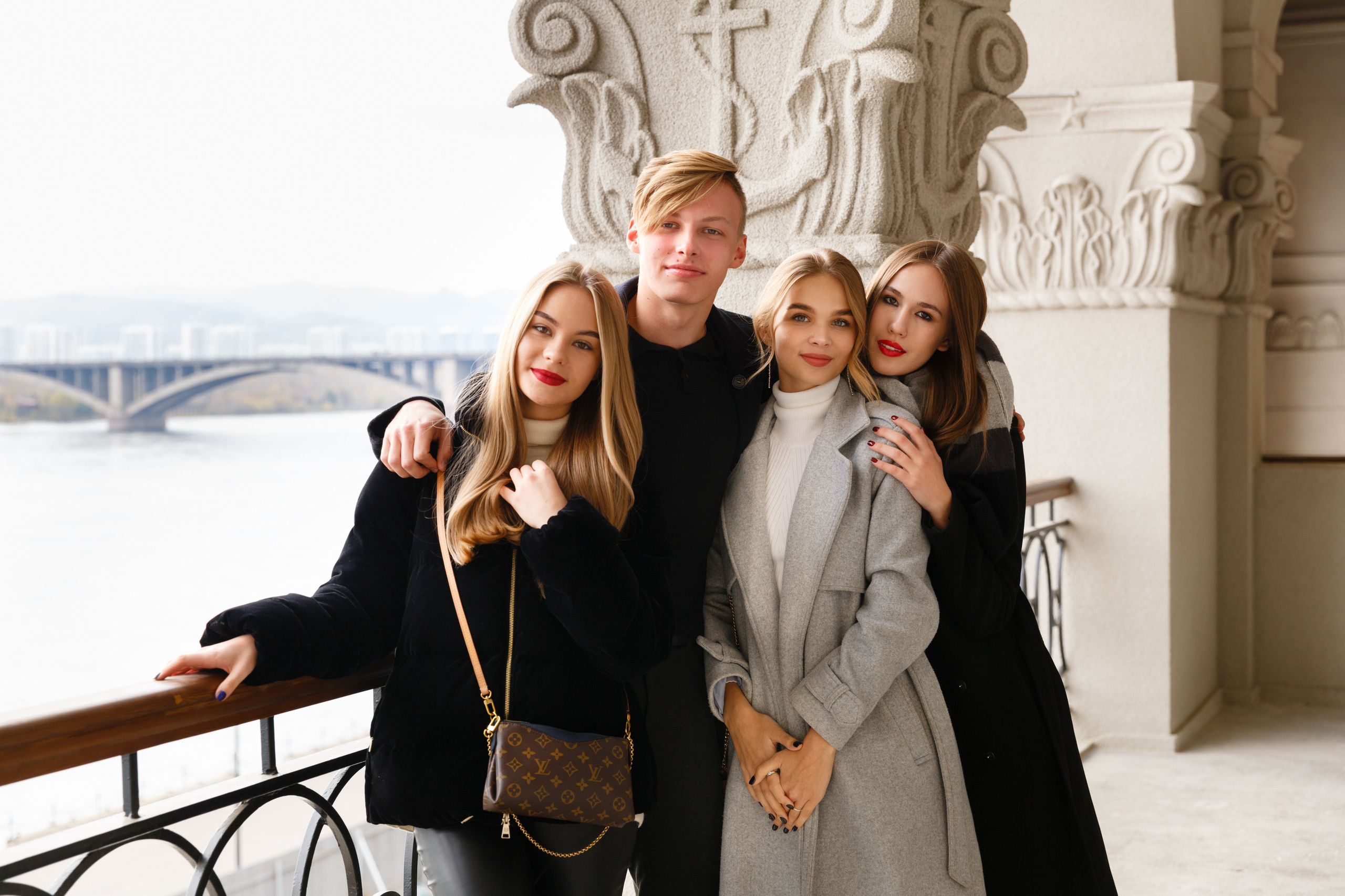 ФОТОКНИГИ | Пожалуй лучшие фотокниги в Красноярске. Выпускные альбомы Красноярск