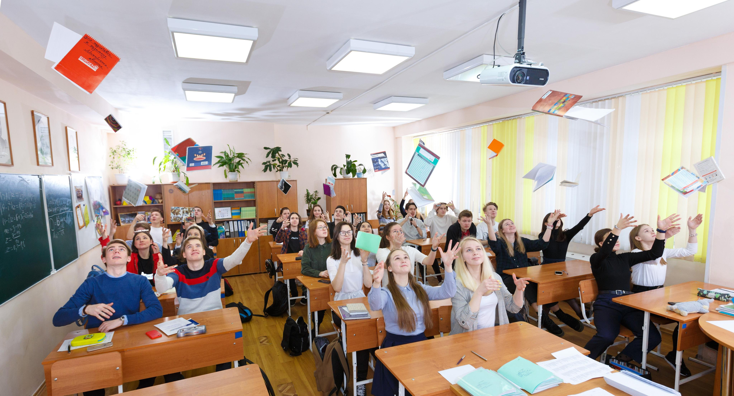 ФОТОКНИГИ | Пожалуй лучшие фотокниги в Красноярске. Выпускные альбомы Красноярск