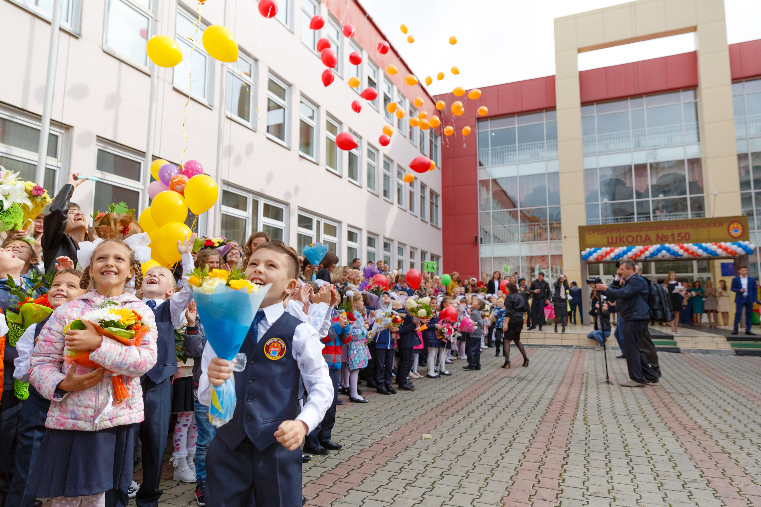 Репортажная съемка 1 сентября. Выпускные альбомы Красноярск