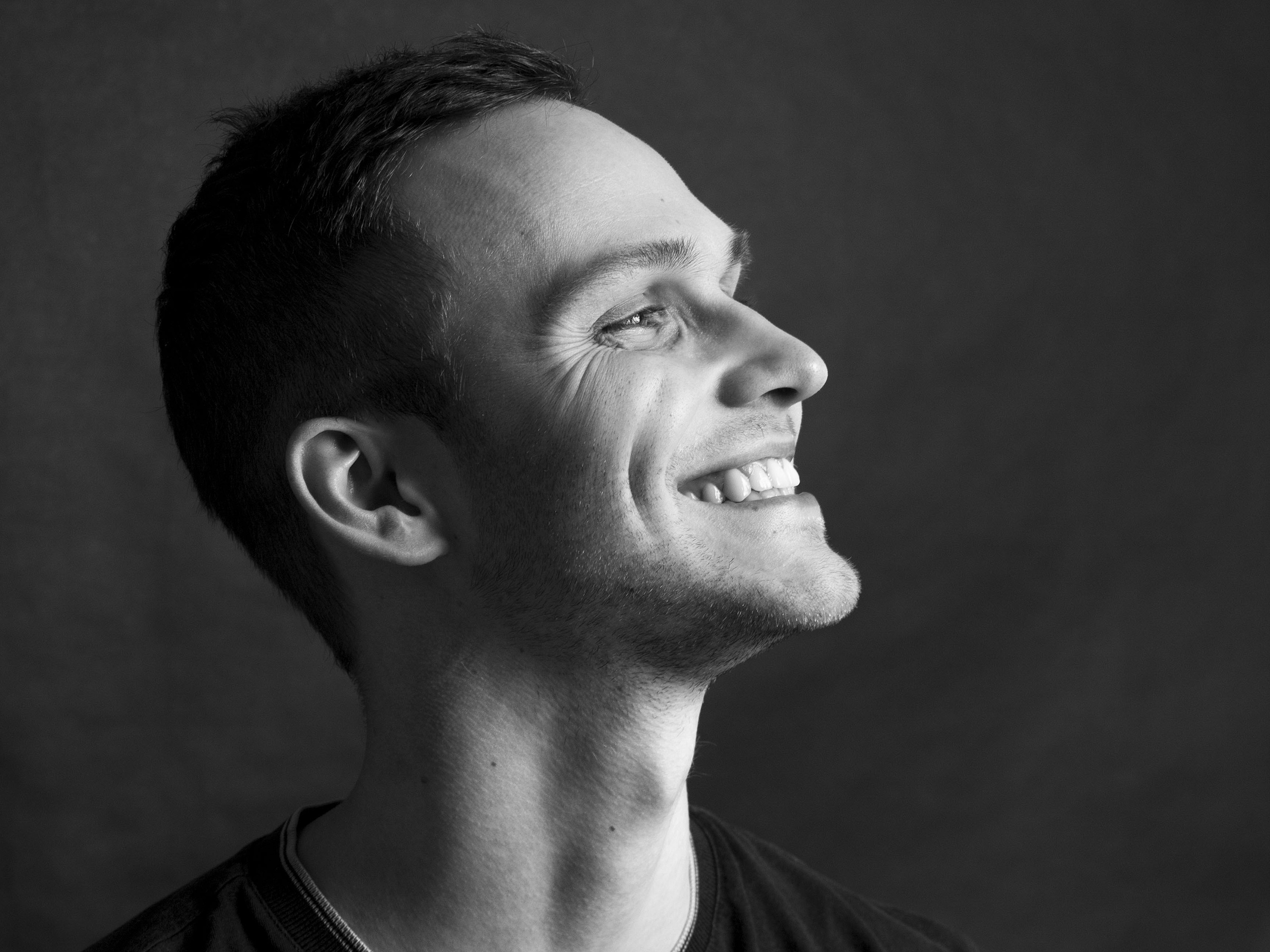 Обо мне. Портретный фотограф Белград Матвей Кармаков