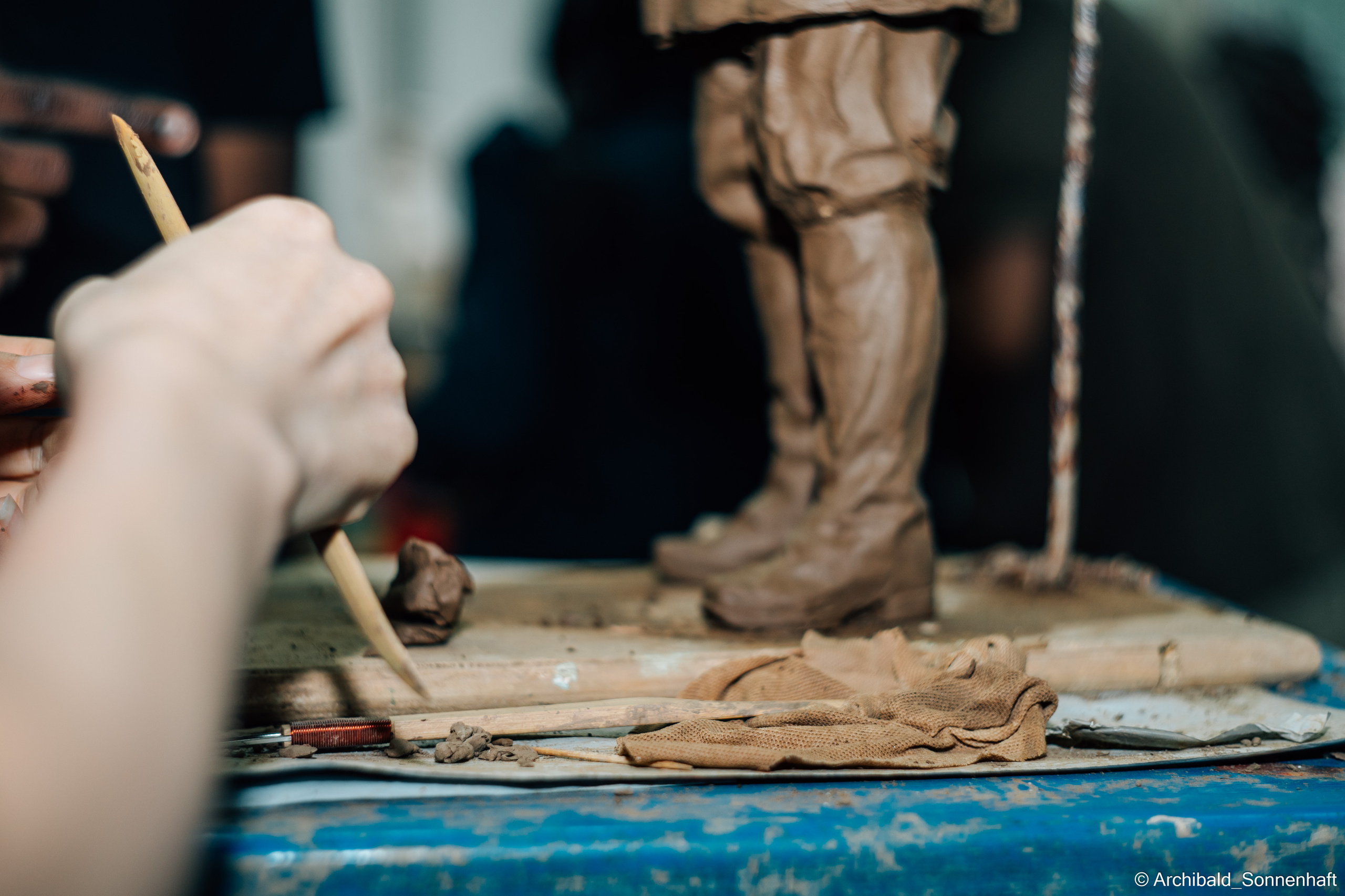 天津泥人张 Tianjin’s Nirenzhang (Tianjin Clay Figure). Photographer in Guangzhou, China. Archibald Sonnenhaft