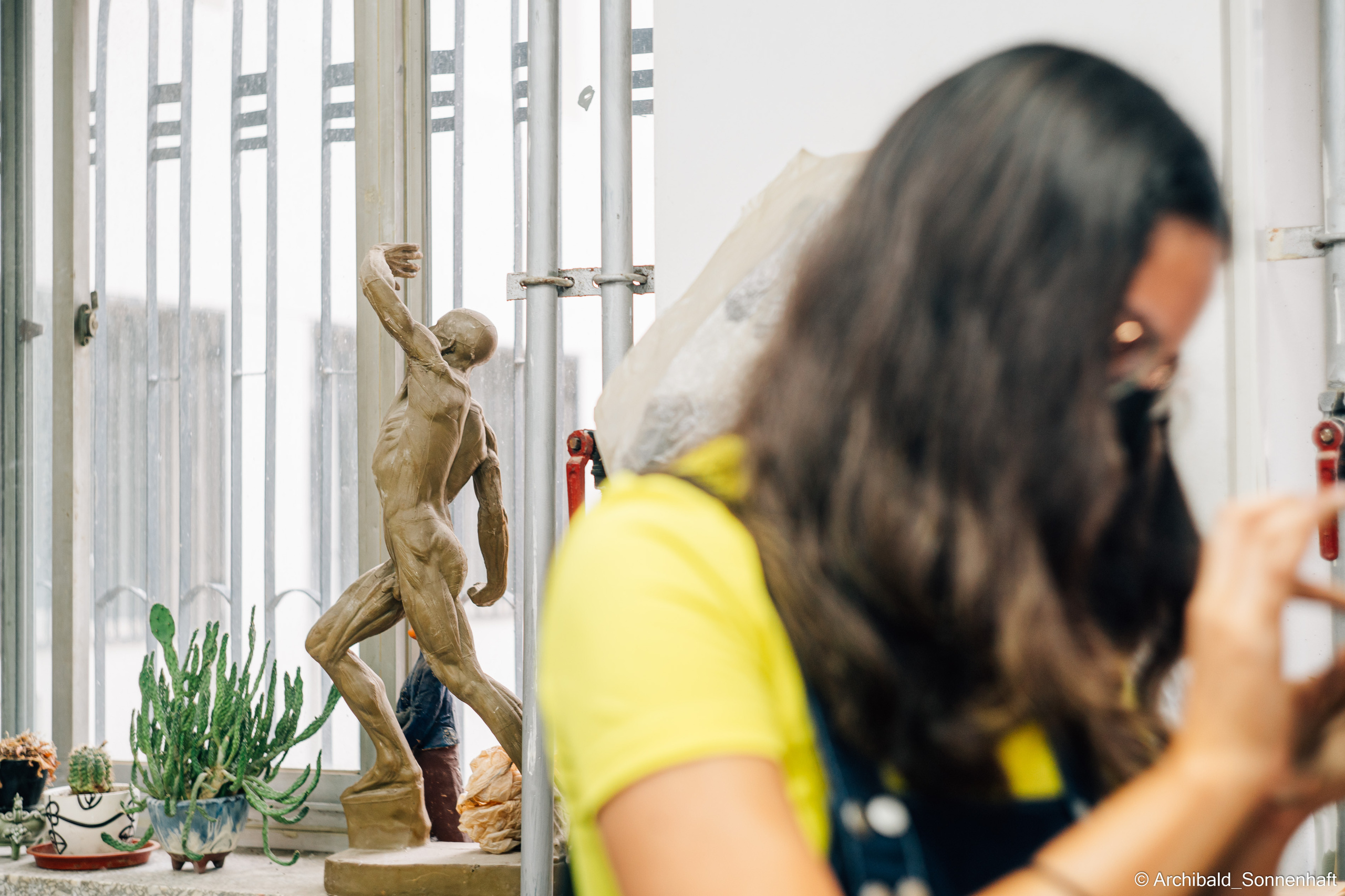 天津泥人张 Tianjin’s Nirenzhang (Tianjin Clay Figure). Photographer in Guangzhou, China. Archibald Sonnenhaft