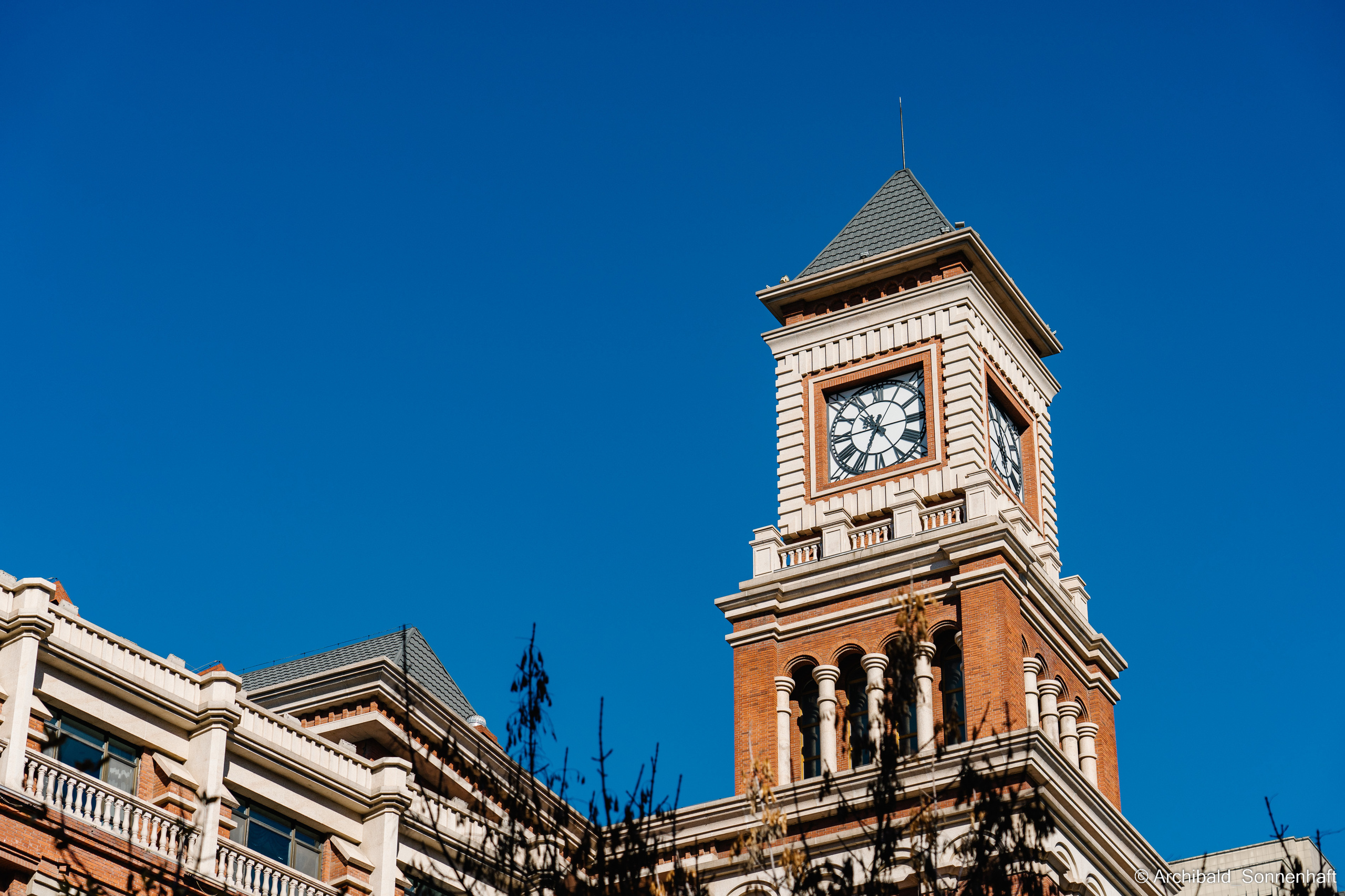 Photo contests. Photographer in Guangzhou, China. Archibald Sonnenhaft