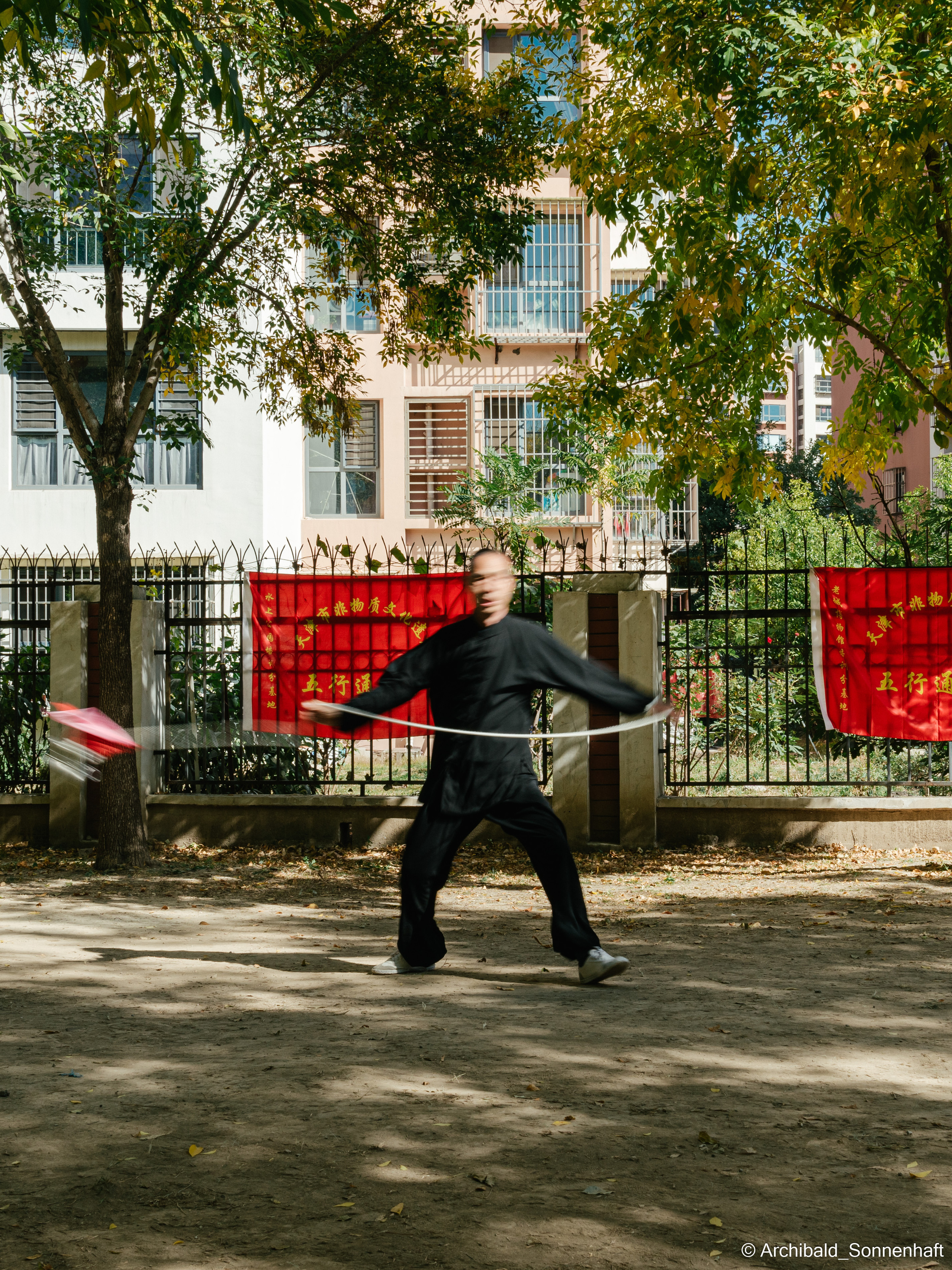 TaiJiQuan. Photographer in Guangzhou, China. Archibald Sonnenhaft