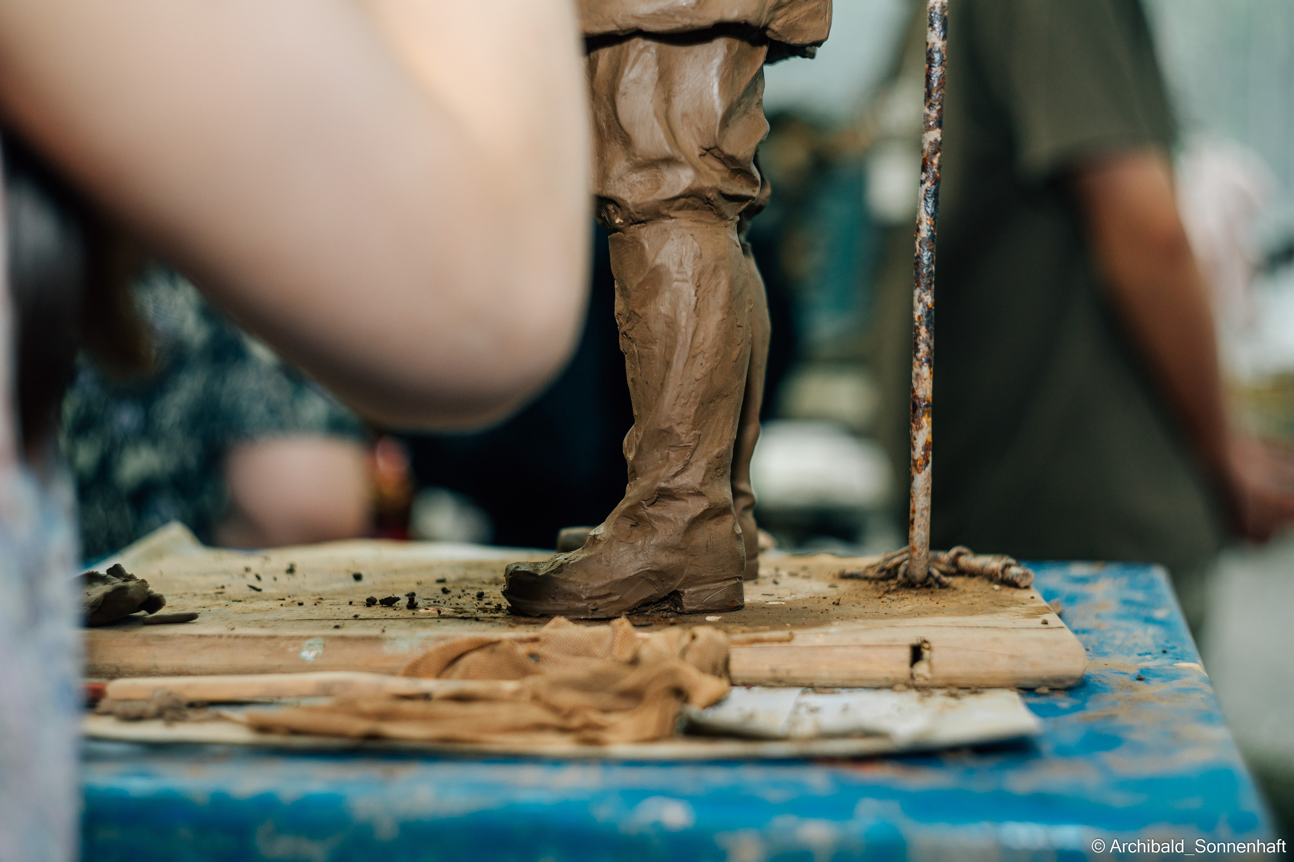天津泥人张 Tianjin’s Nirenzhang (Tianjin Clay Figure). Photographer in Guangzhou, China. Archibald Sonnenhaft