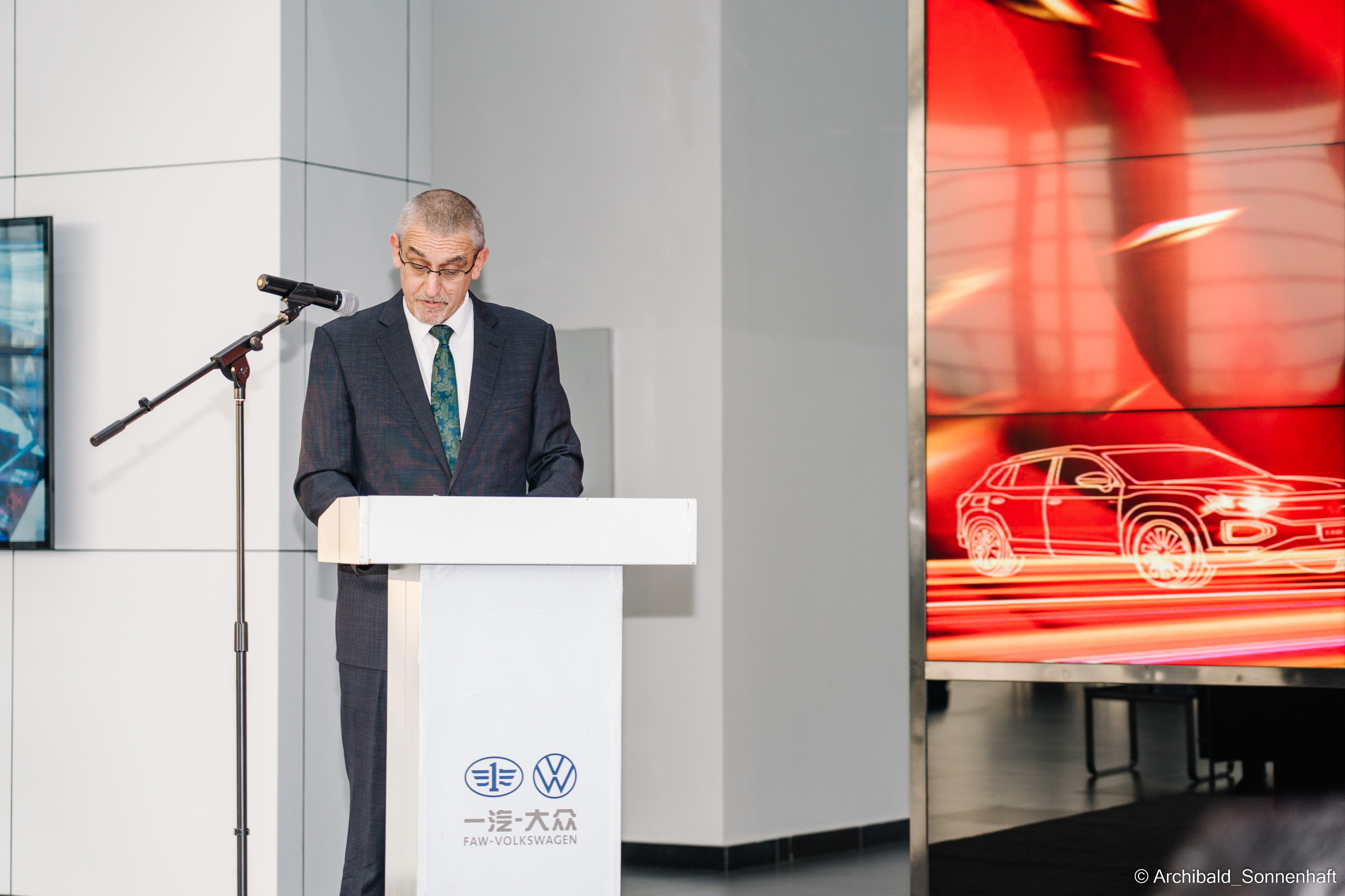 Photo contests. Photographer in Guangzhou, China. Archibald Sonnenhaft