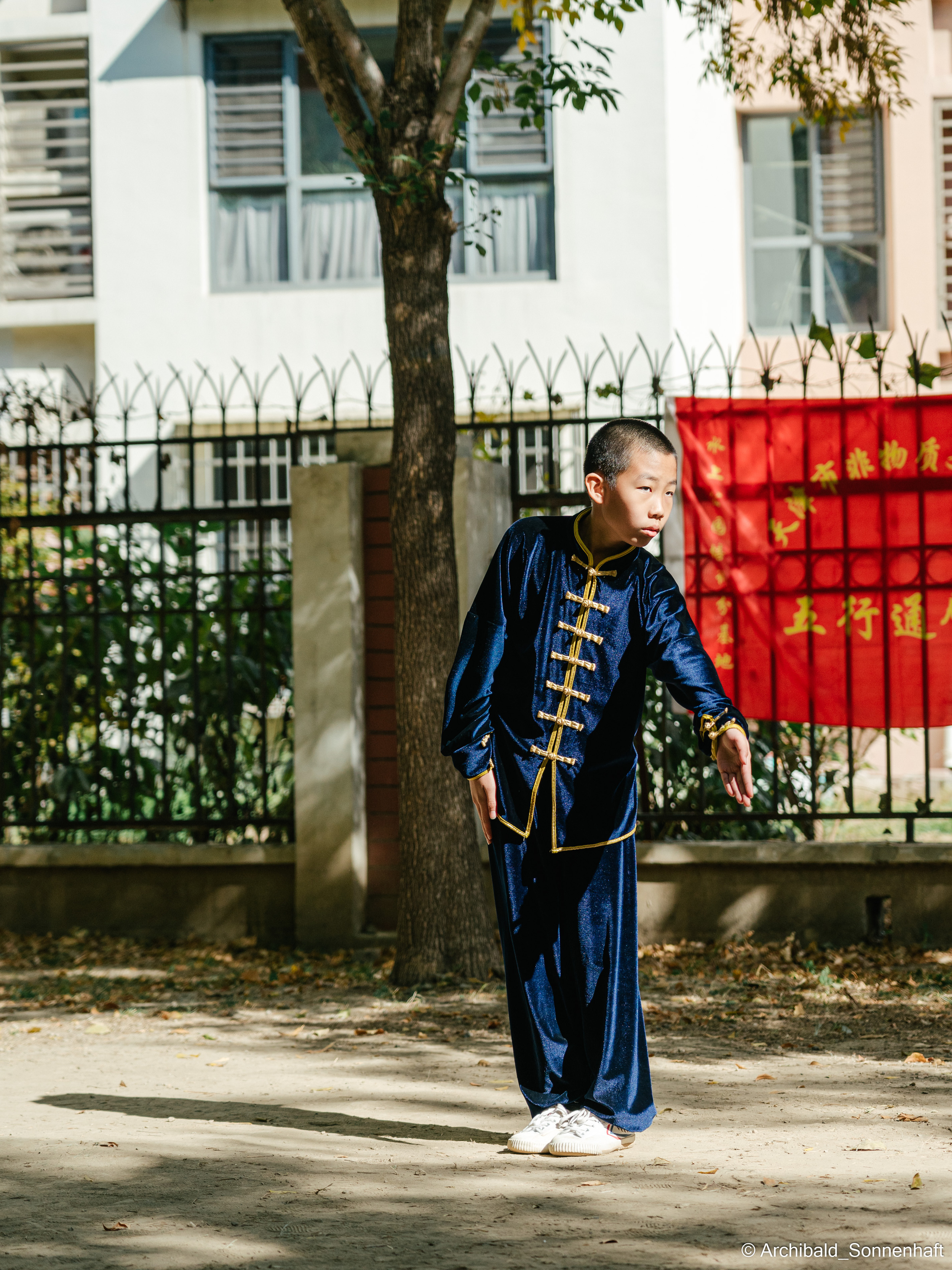 TaiJiQuan. Photographer in Guangzhou, China. Archibald Sonnenhaft