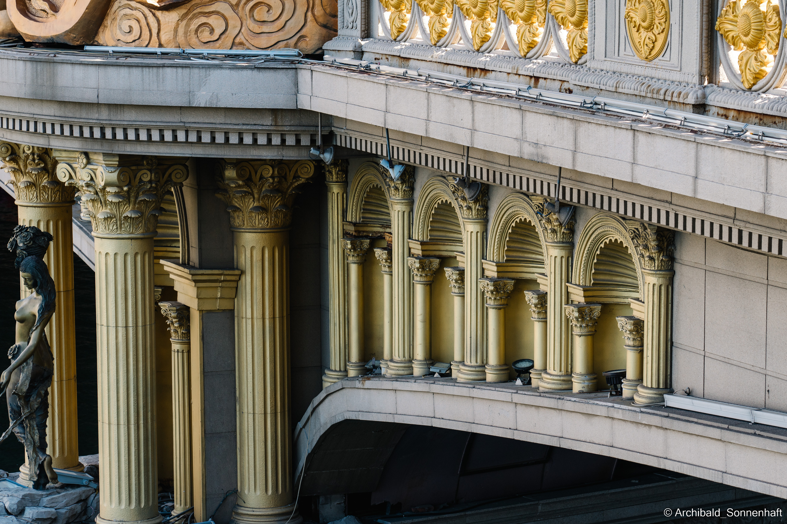 Photo contests. Photographer in Guangzhou, China. Archibald Sonnenhaft