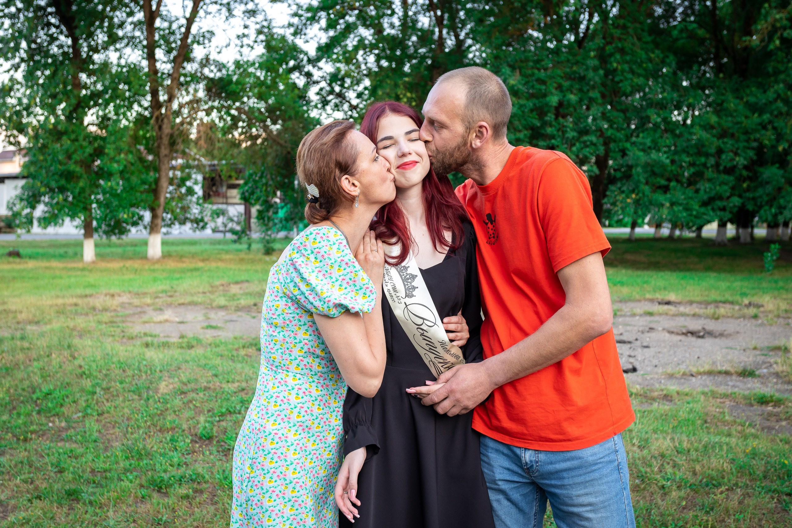 Вручение аттестата 2024 г. Выпускные альбомы Майкоп, Краснодар Елена Золотарева