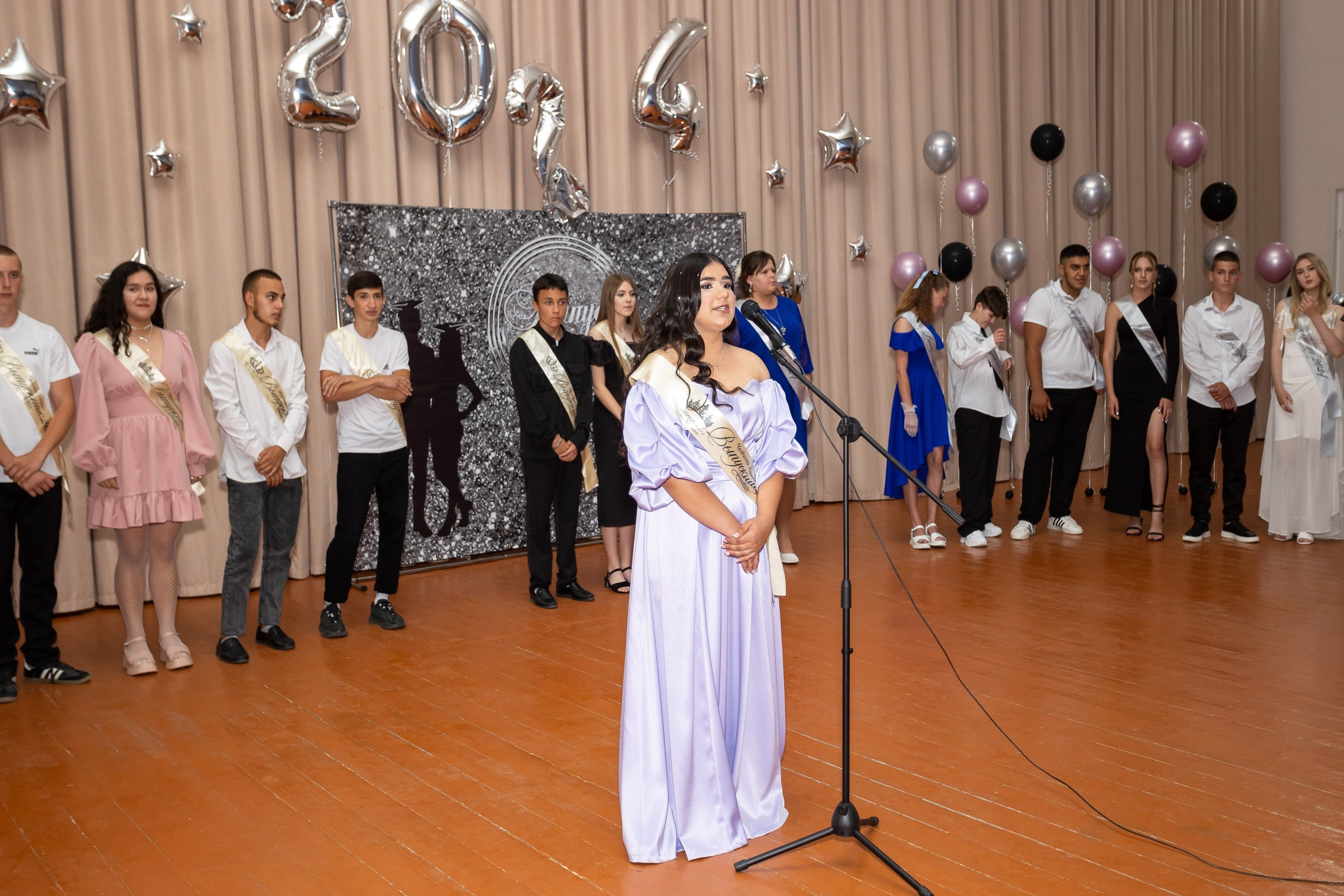 Вручение аттестата 2024 г. Выпускные альбомы Майкоп, Краснодар Елена Золотарева