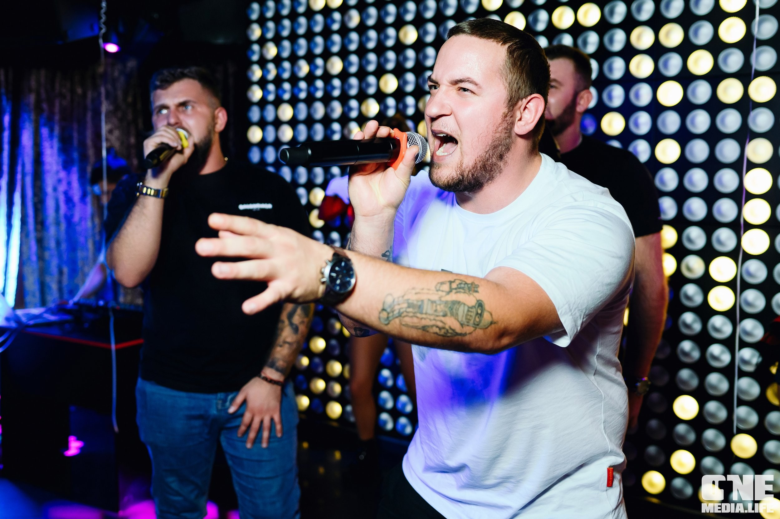 Фоторепортаж из караоке-клуба Эйфория. One Media Life: фоторепортажи, фотоотчеты с мероприятий и заведений