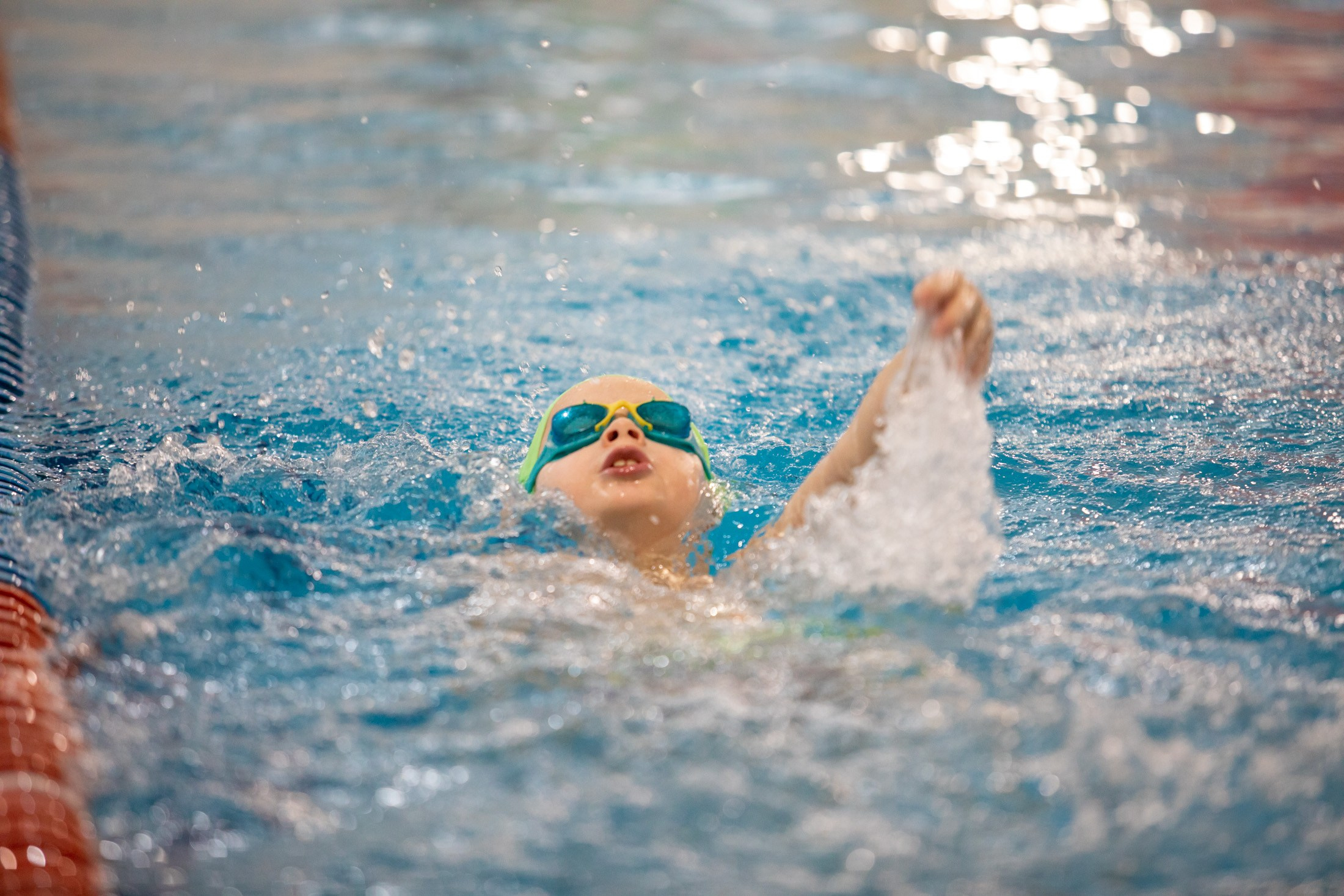 Детская школа плавания «Академия Старта» ASswim.ru в бассейне «Зоркий». ASswim.ru «Академия Старта» Детская школа плавания в Красногорске