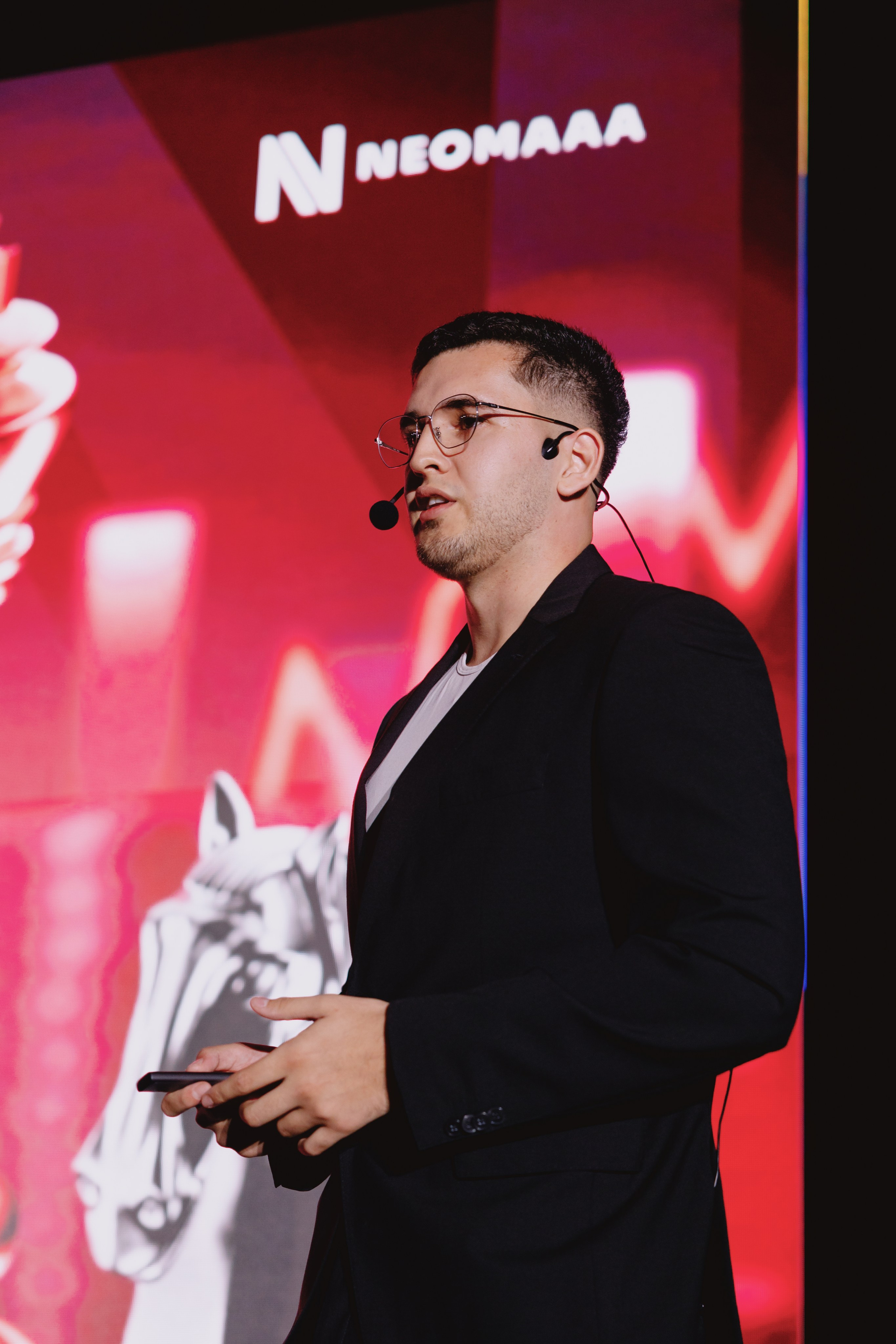 TRADERS DAY By NeomAAA Medellin. NeomAAA Funds Gallery