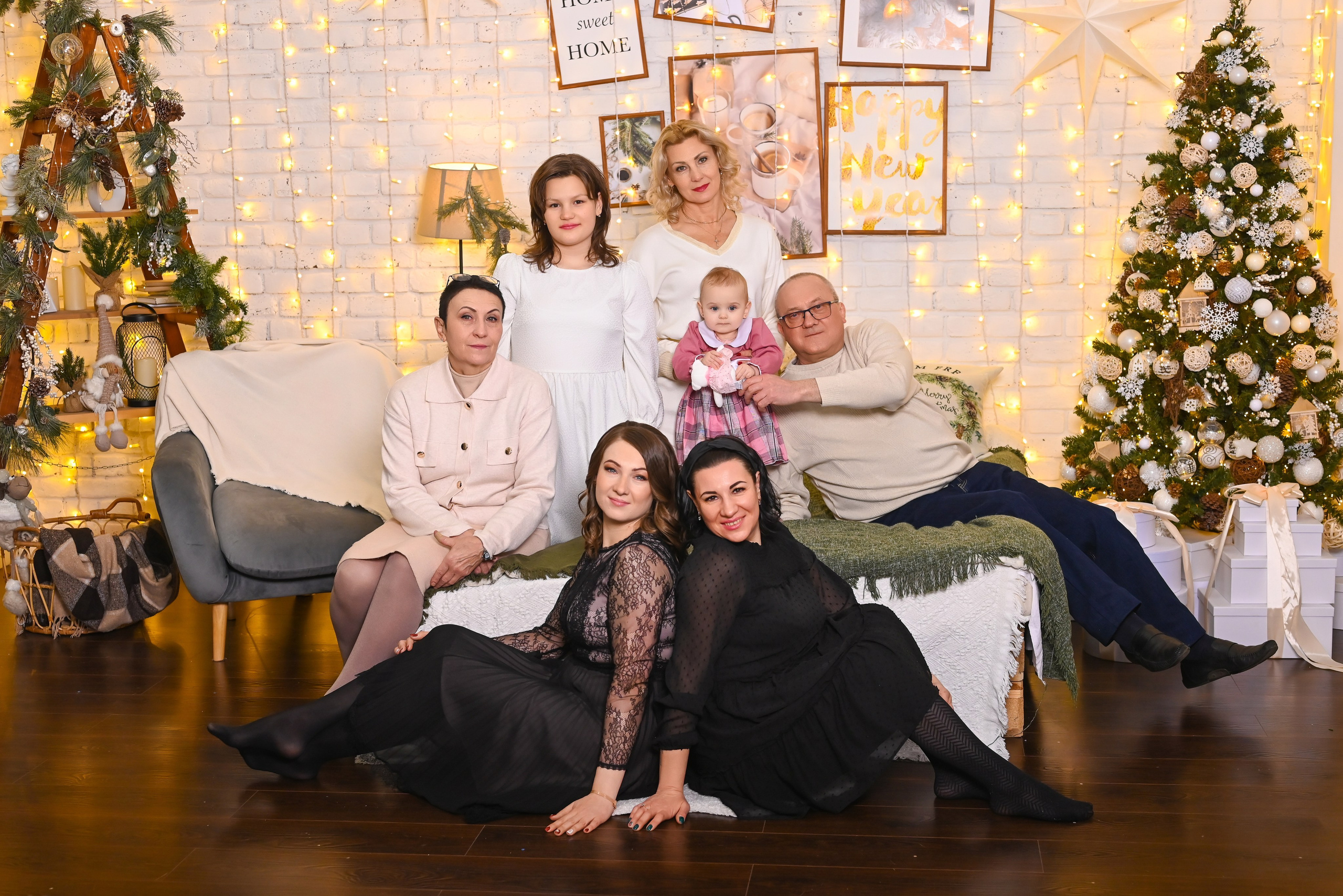 Семейная. Фотостудия Зефир. Фотосессии в студии под ключ. Москва. Семейные и детские фотосессии