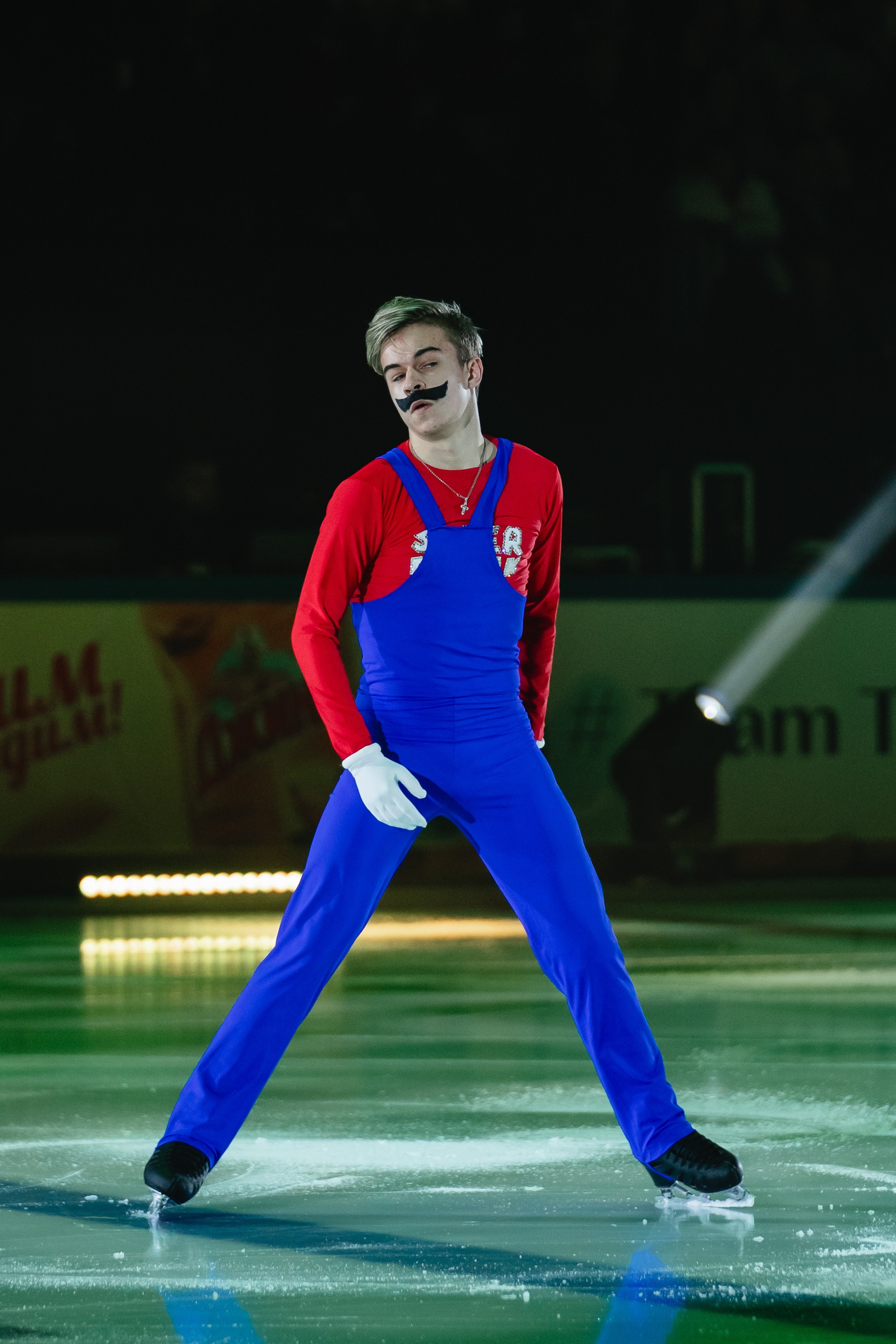 Шоу «Чемпионы на льду» в Новосибирске. Воробьева Ксения — Спортивный и танцевальный фотограф Новосибирск