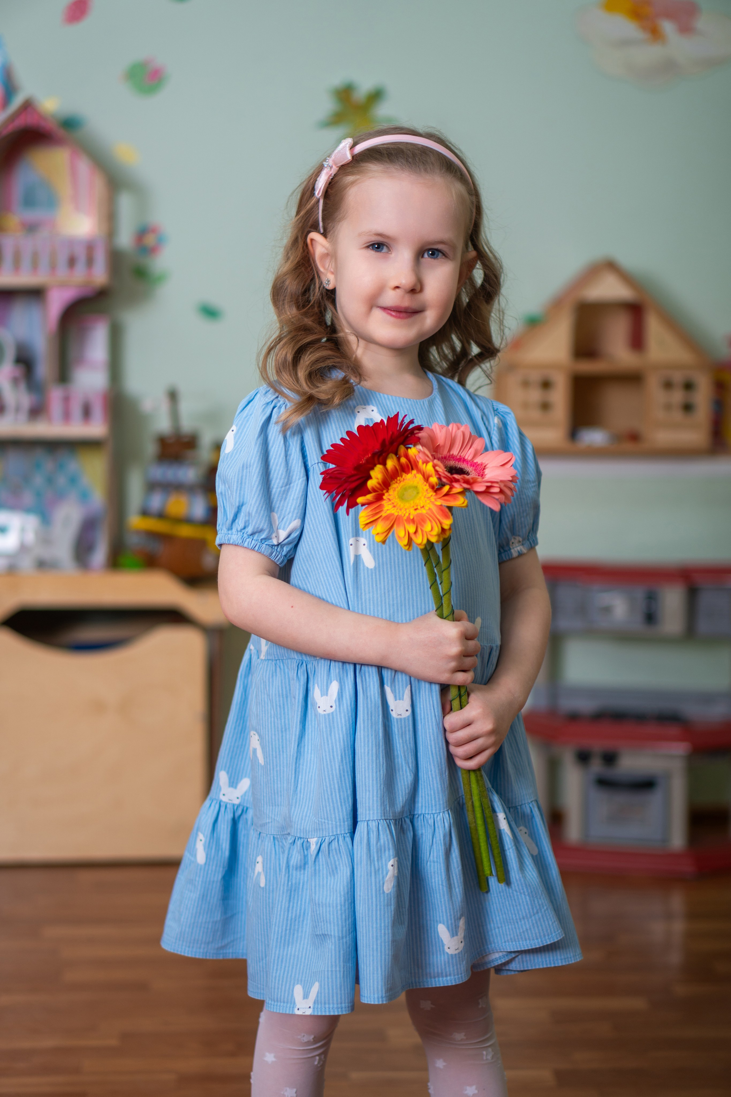 Выпускные альбомы для детского сада. Выпускной альбом в Москве и Домодедово Вышка Школьный фотограф