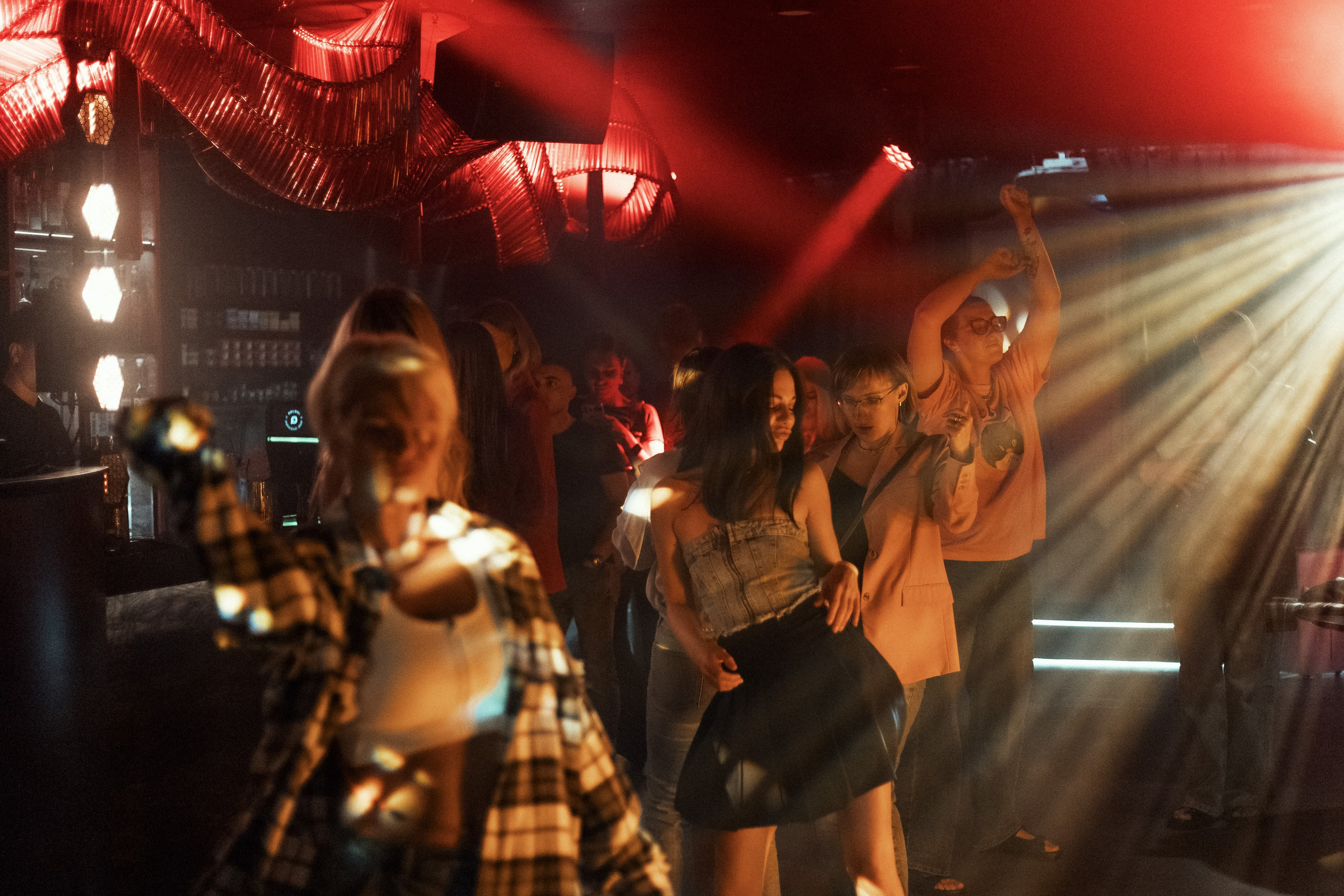 ERROR. СВОИ. ФОТООТЧЕТЫ-СОБЫТИЯ-МЕСТА