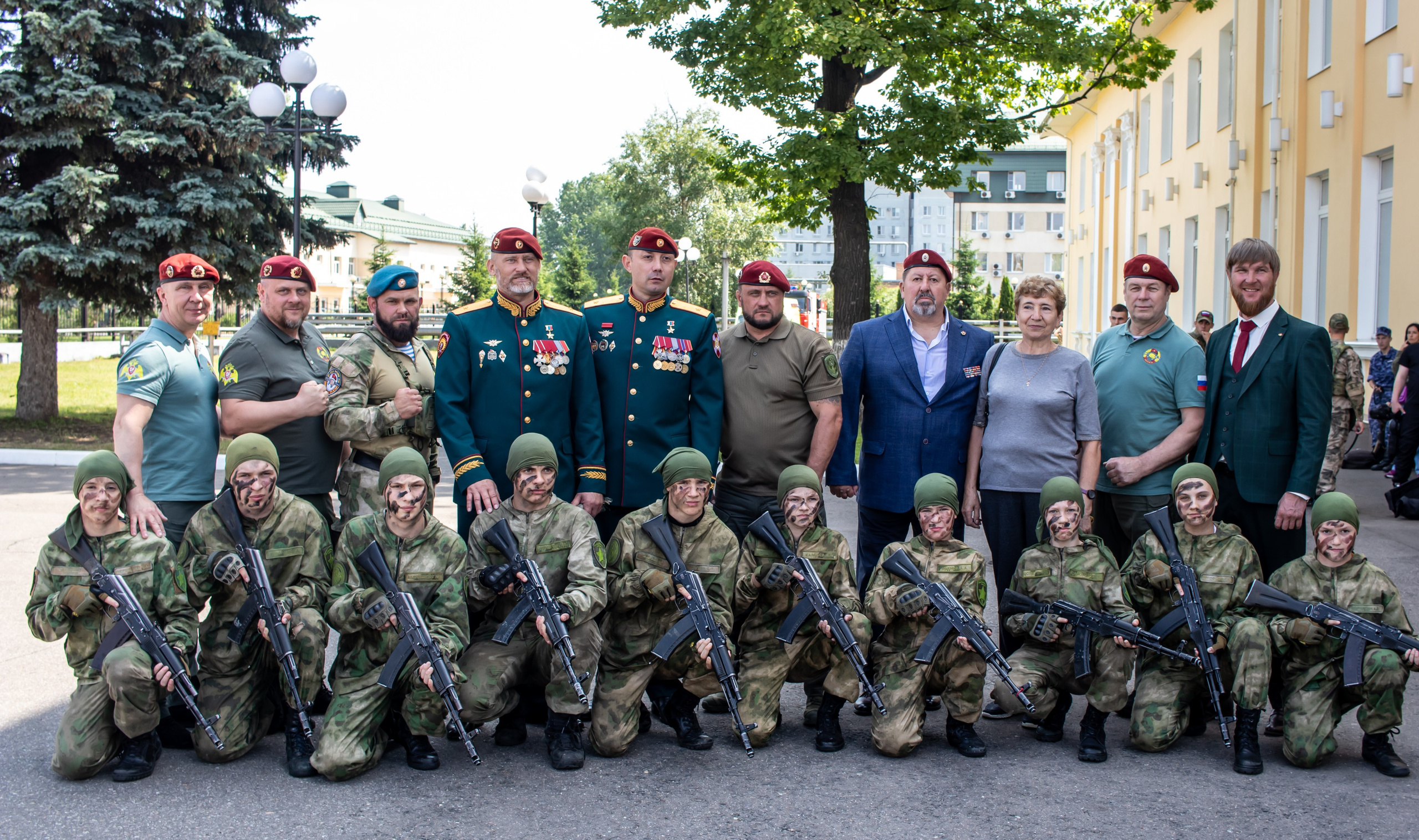 Показательная группа Центра Спотивно-Патриотического Воспитания Витязь