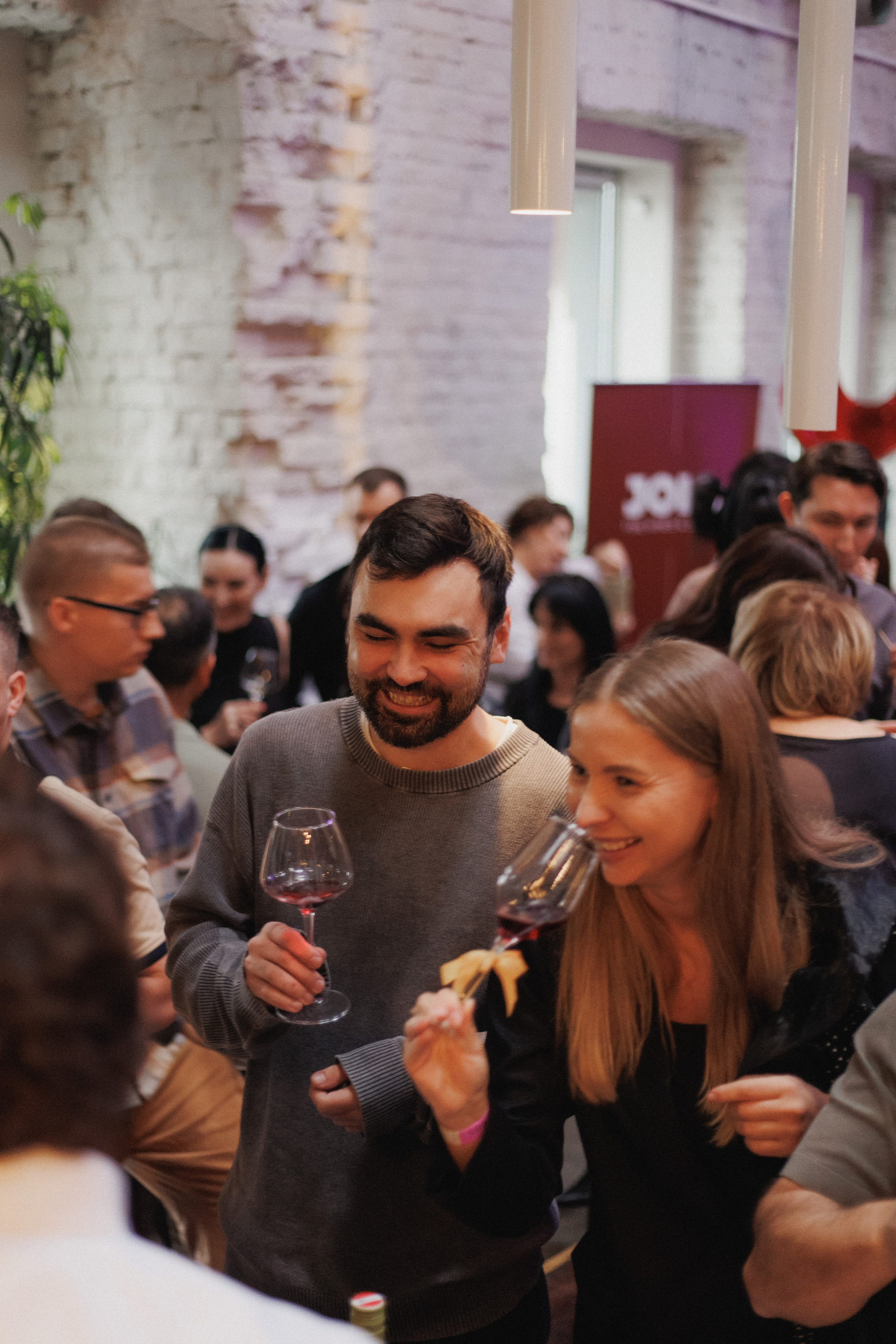 ВИННЫЙ ФЕСТИВАЛЬ. СВОИ. ФОТООТЧЕТЫ-СОБЫТИЯ-МЕСТА