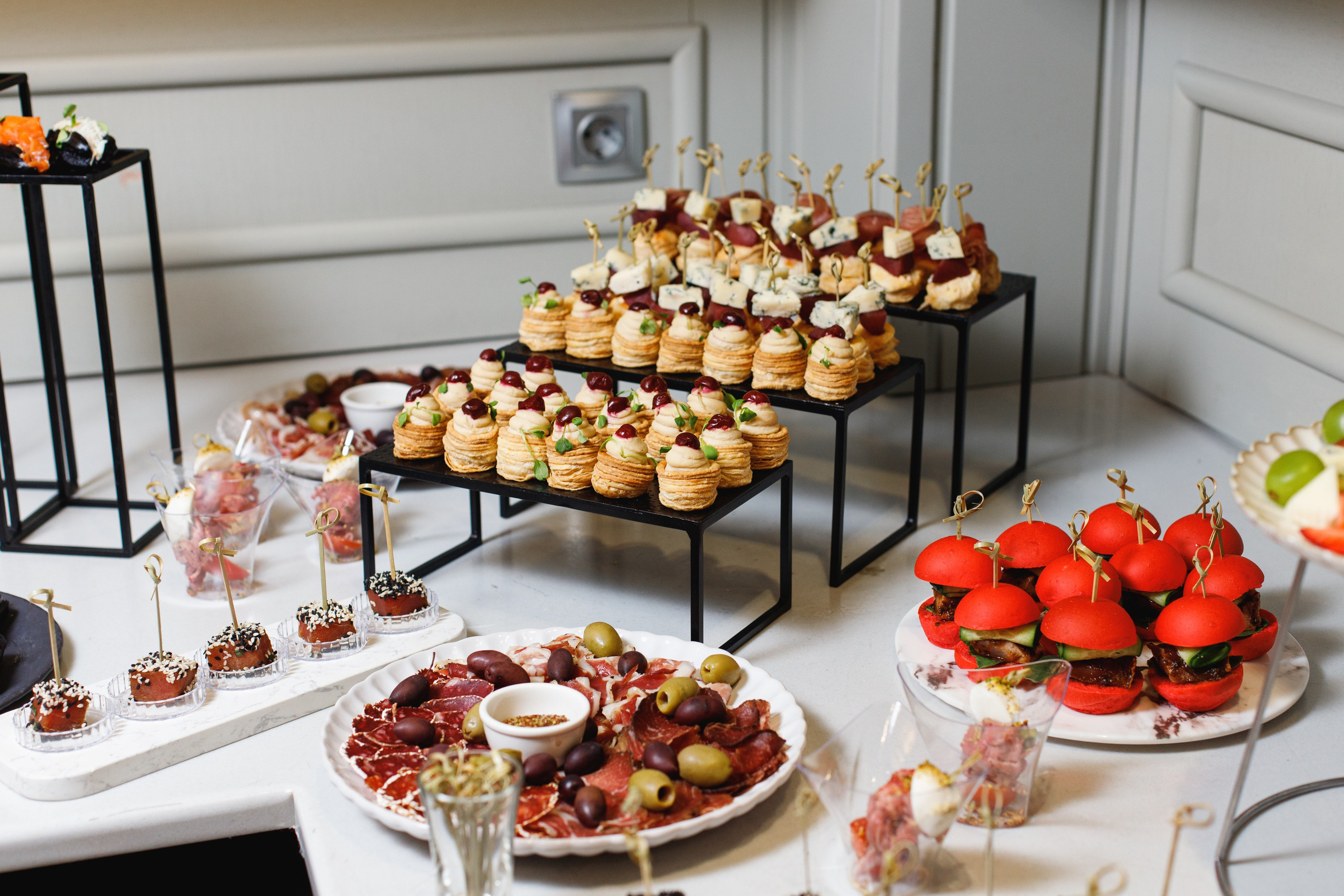 АМУР — Кейтеринг. СВОИ. ФОТООТЧЕТЫ-СОБЫТИЯ-МЕСТА