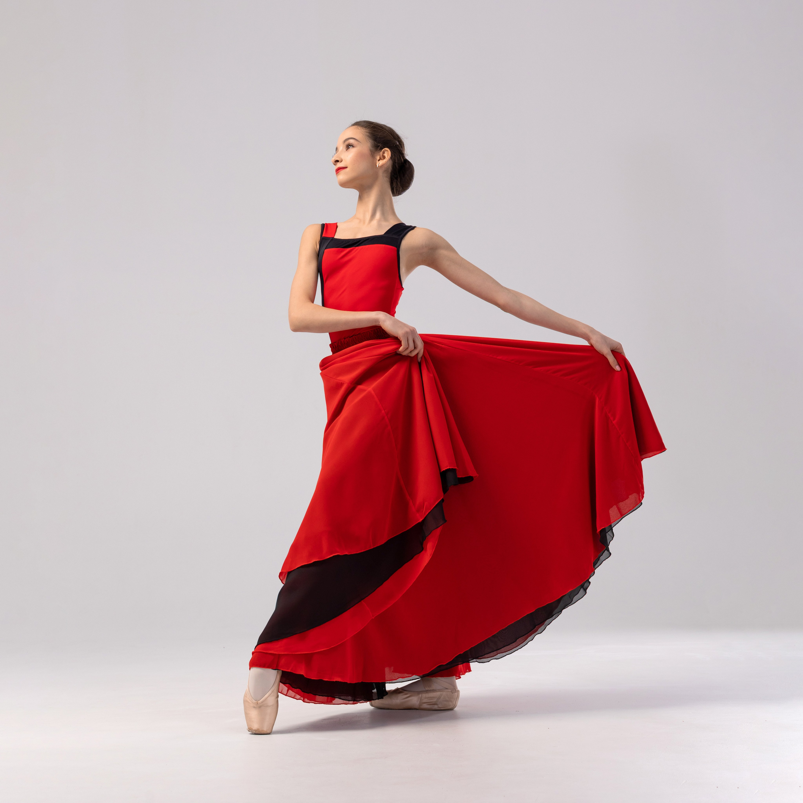 Юбка воздушная двухсторонняя красно-чёрная напрокат бесплатно. Балетный фотограф Алина Ханько — Душа Балета