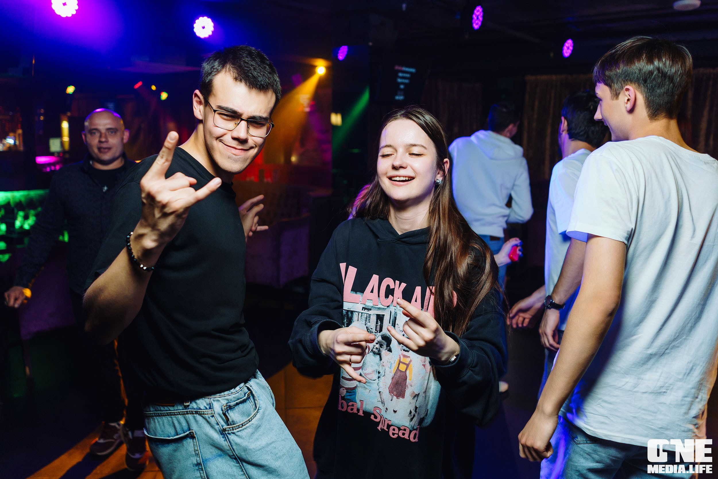 Фоторепортаж из караоке-клуба Эйфория. One Media Life: фоторепортажи, фотоотчеты с мероприятий и заведений