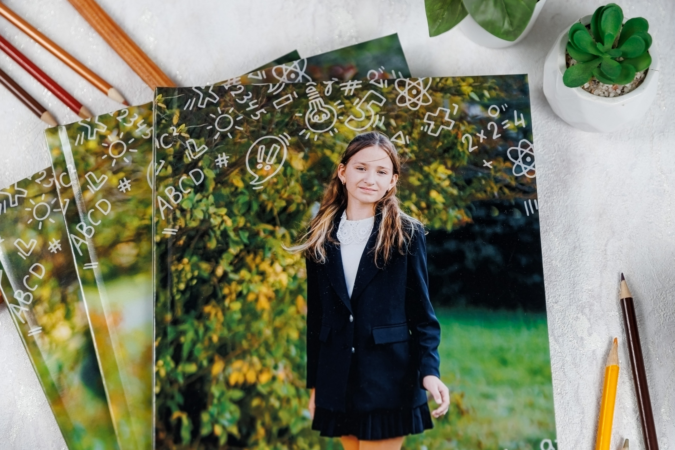 Выпускные альбомы 4 класс. Семейный и детский фотограф Комина Елена, Власиха, Одинцово