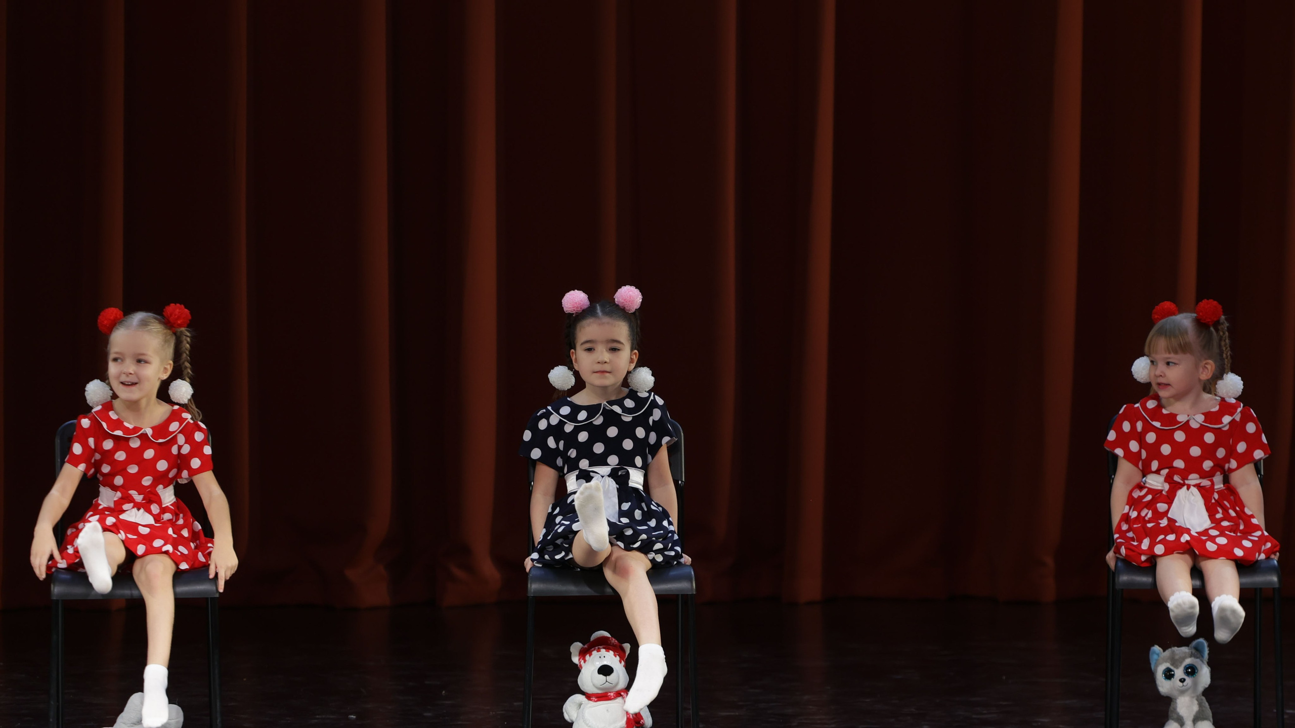 Фестиваль хореографического искусства «КУБОК ЛЕГЕНДЫ — 2025». Выпускные альбомы и школьный фотограф в Подольске, Троицке, Щербинке, Москве и Московской области