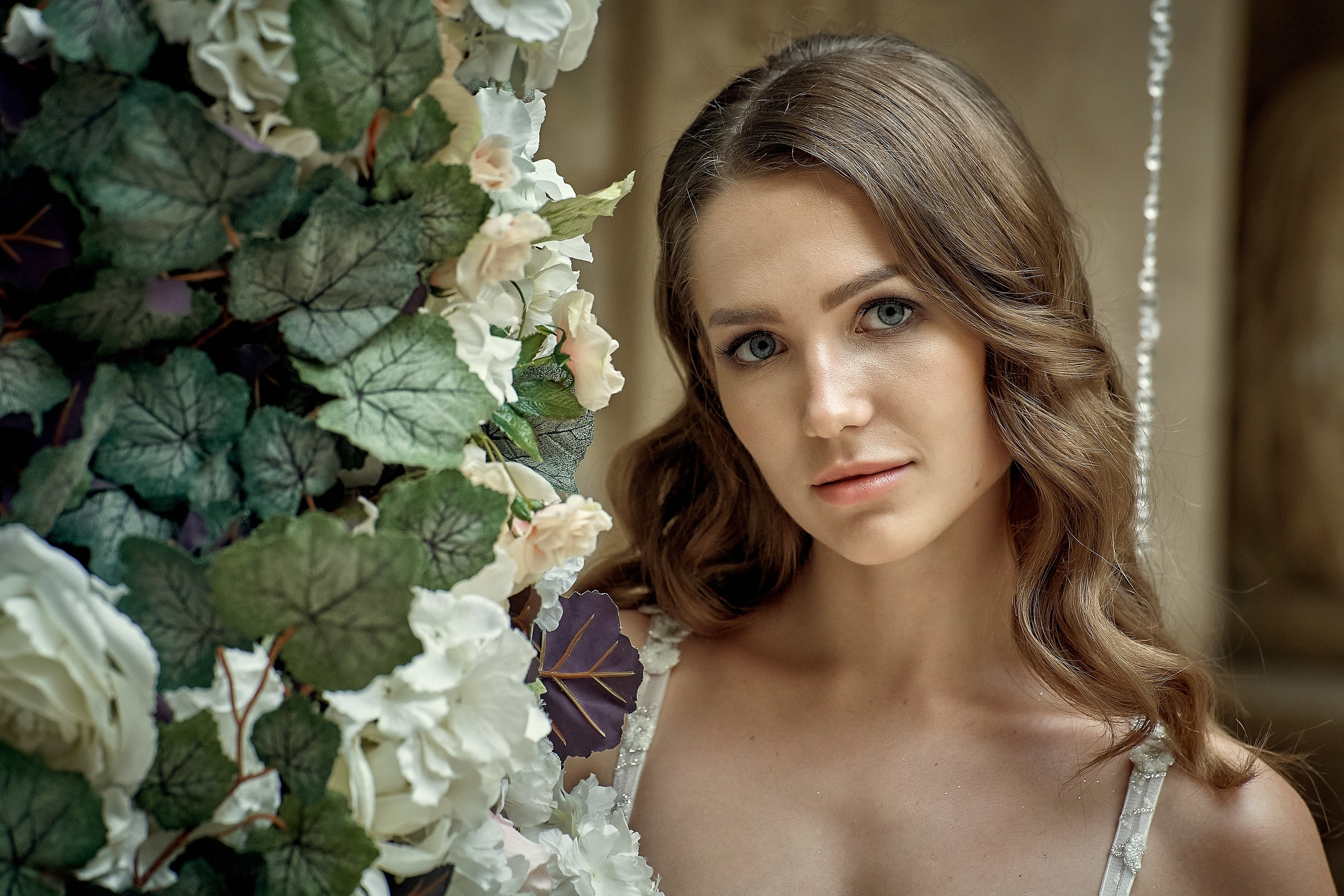 Портрет невесты в цветах Свадебная фотосъемка в  ресторане Турандот. Свадебный фотограф в Москве  Сергей Гаварос. Инстаграм @gavaros